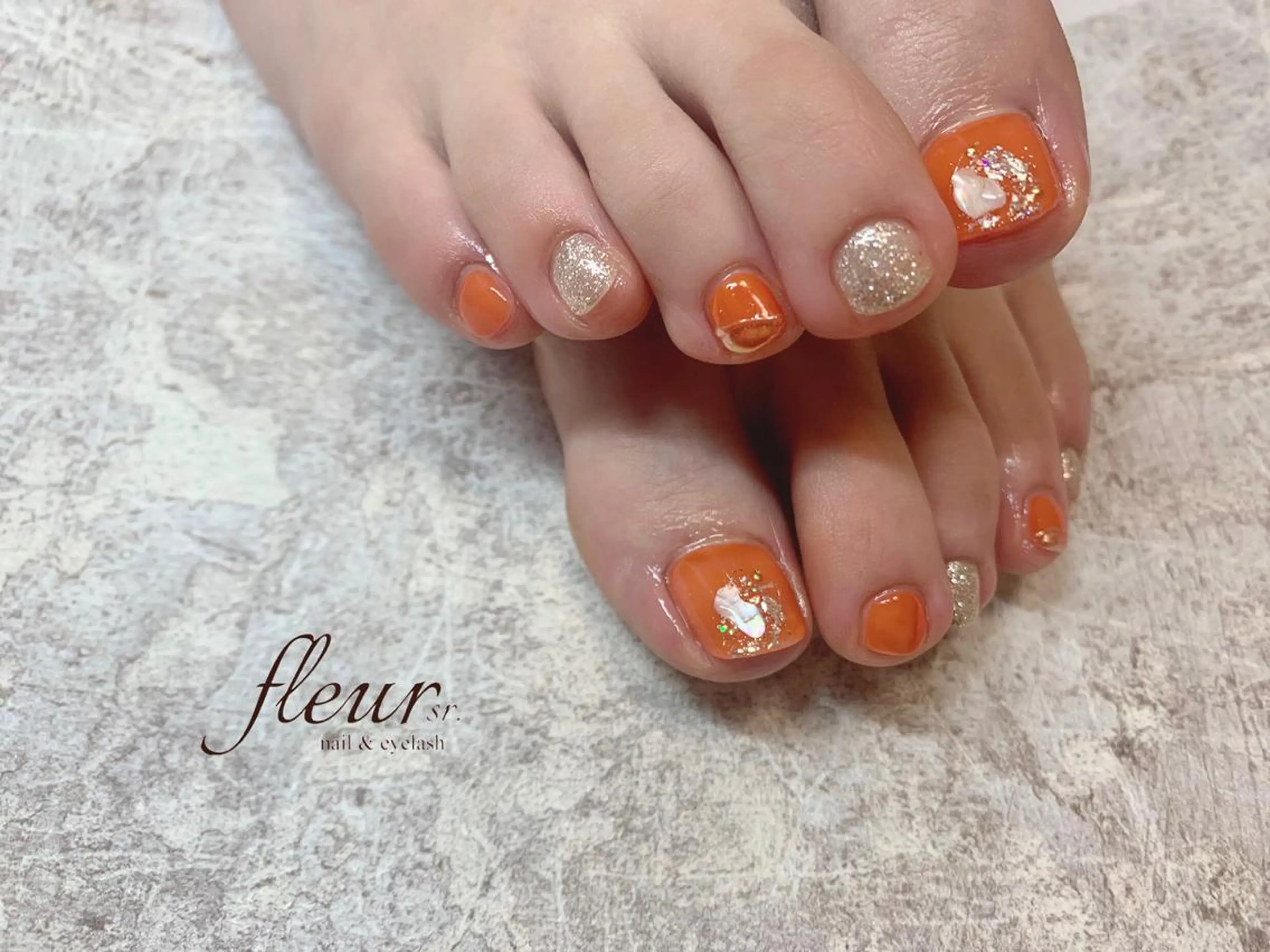 ネイル フットネイル ニュアンスネイル atore つかさのマツエク・マツパデザイン