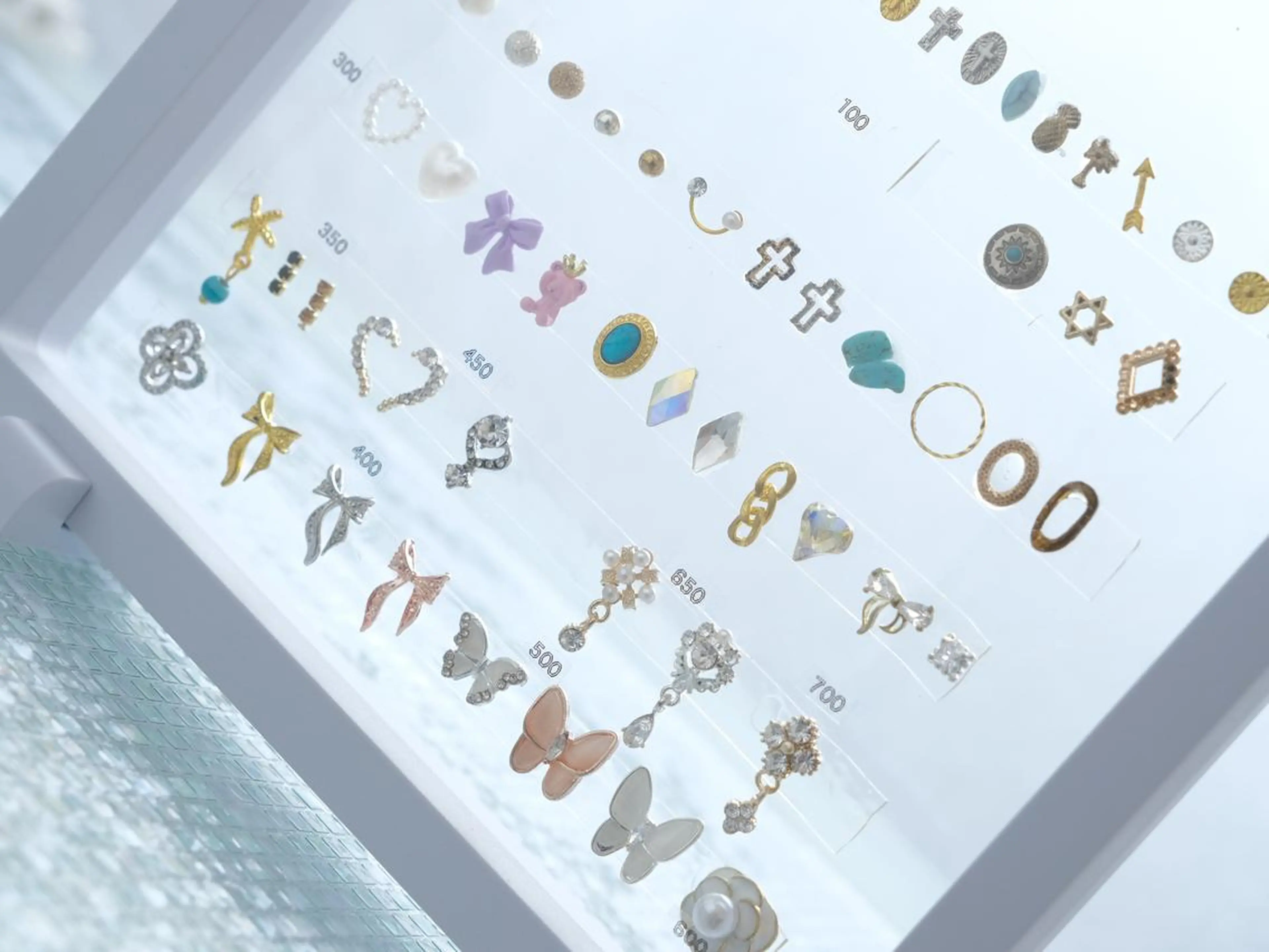 ネイル マルサンカクシカク所属・○△□ 守口市のネイルデザイン