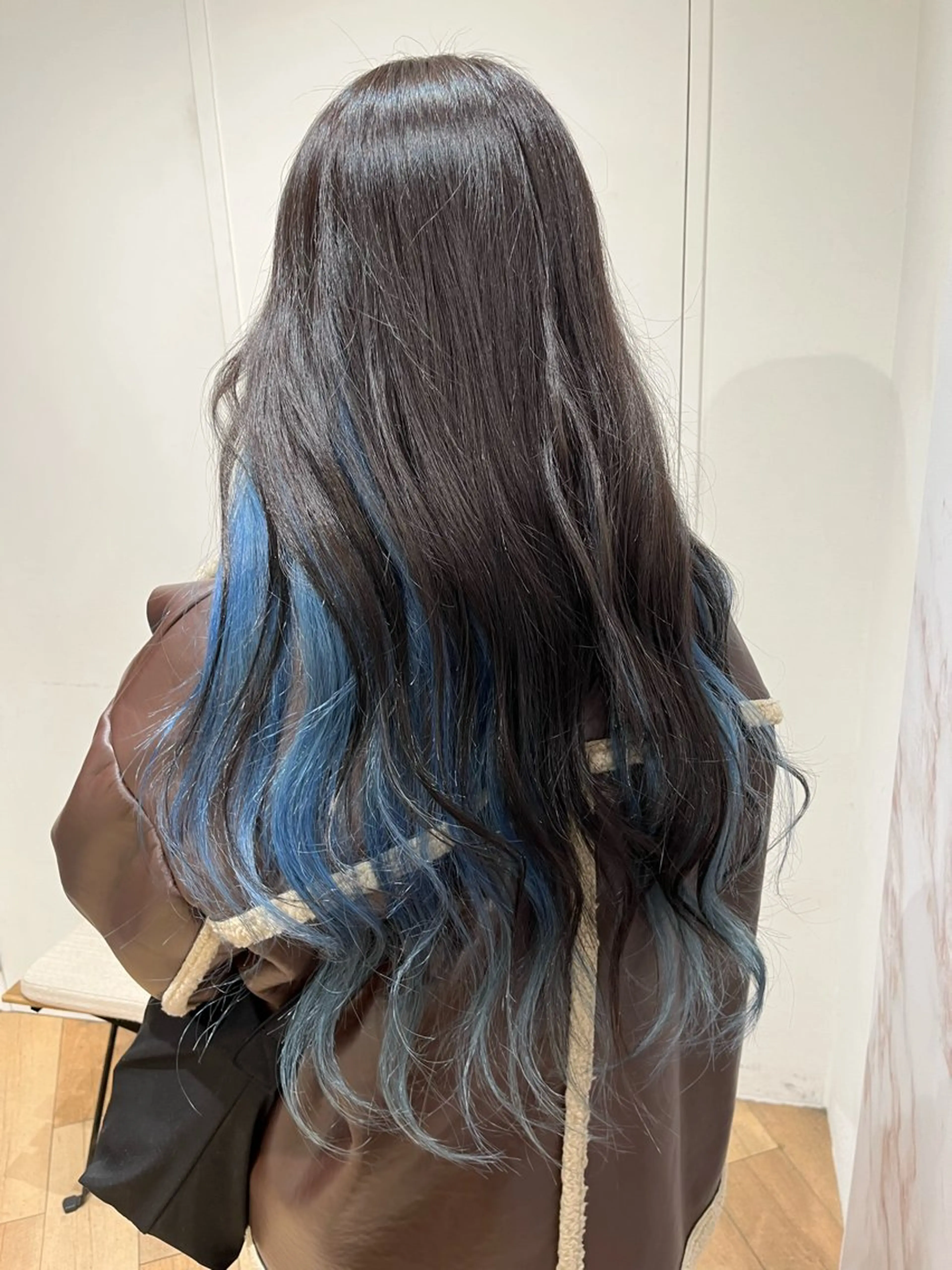 セミロング カラー 立川/ブリーチ/ 髪質改善/西川翔真のヘアスタイル