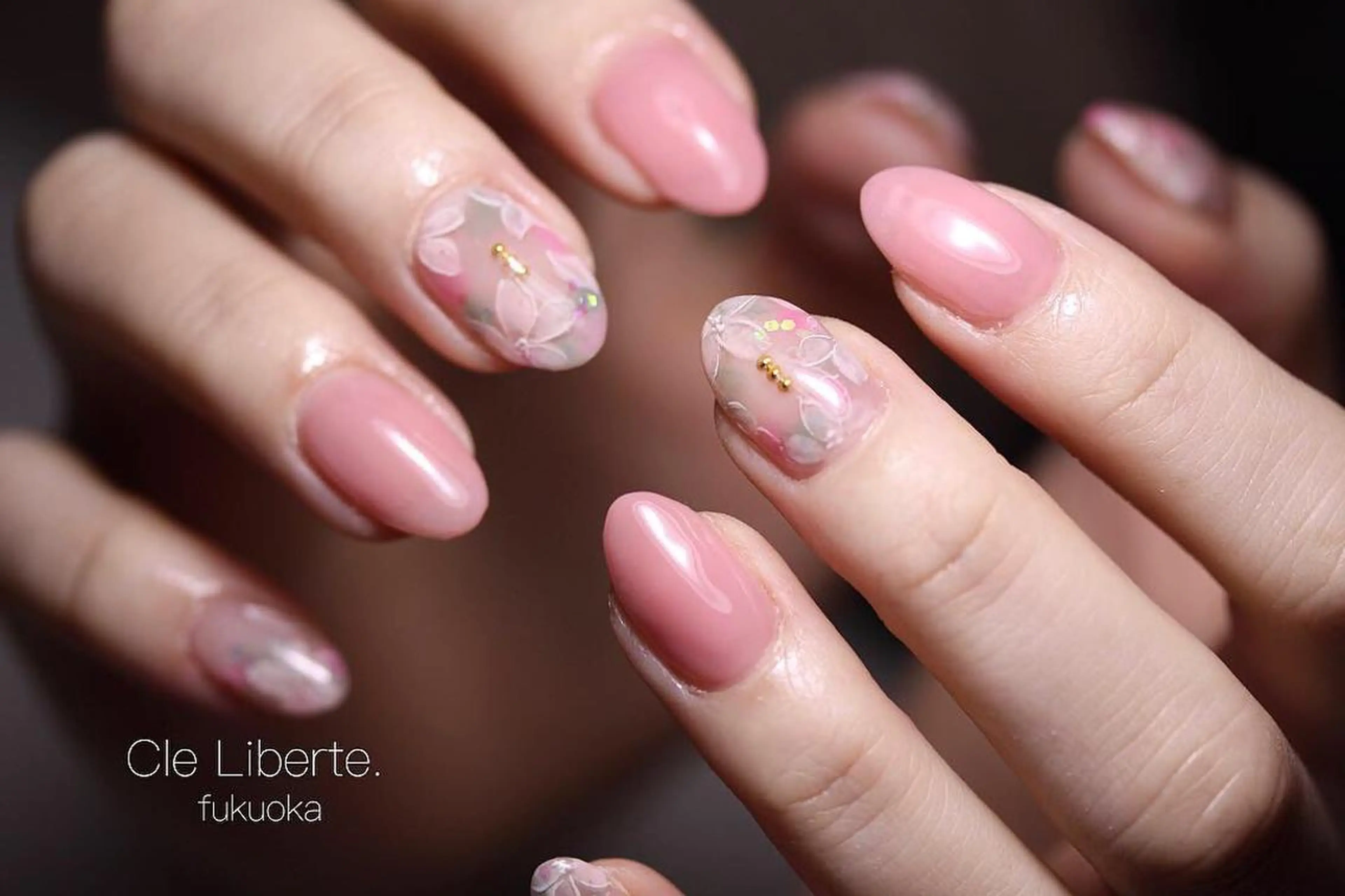 ネイル 桜ネイル オフィスネイル シンプルネイル ブライダルネイル Elio所属・Elio 国泰寺のネイルデザイン