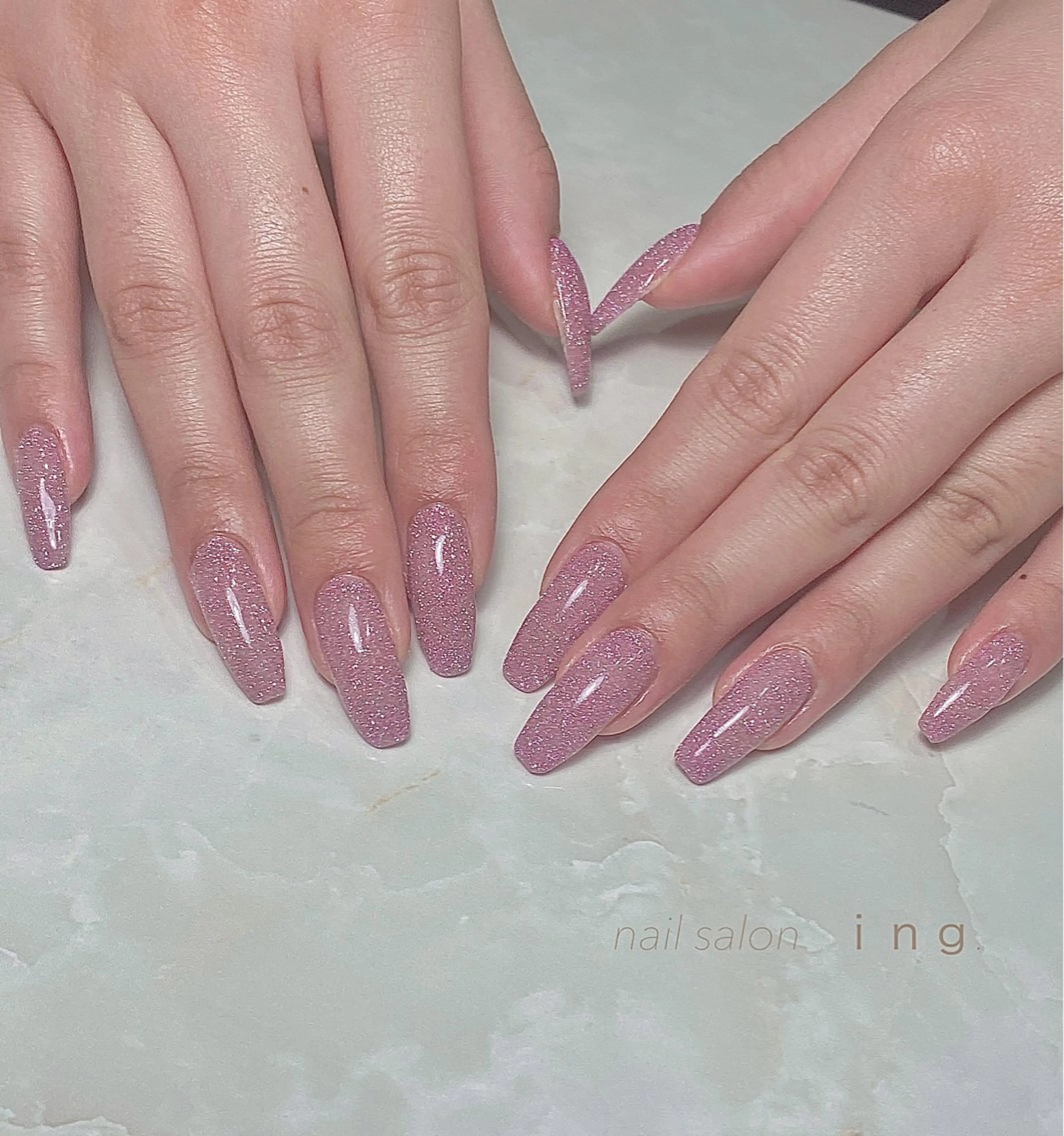 ネイル フラッシュネイル ワンカラーネイル ｉｎｇ .のネイルデザイン