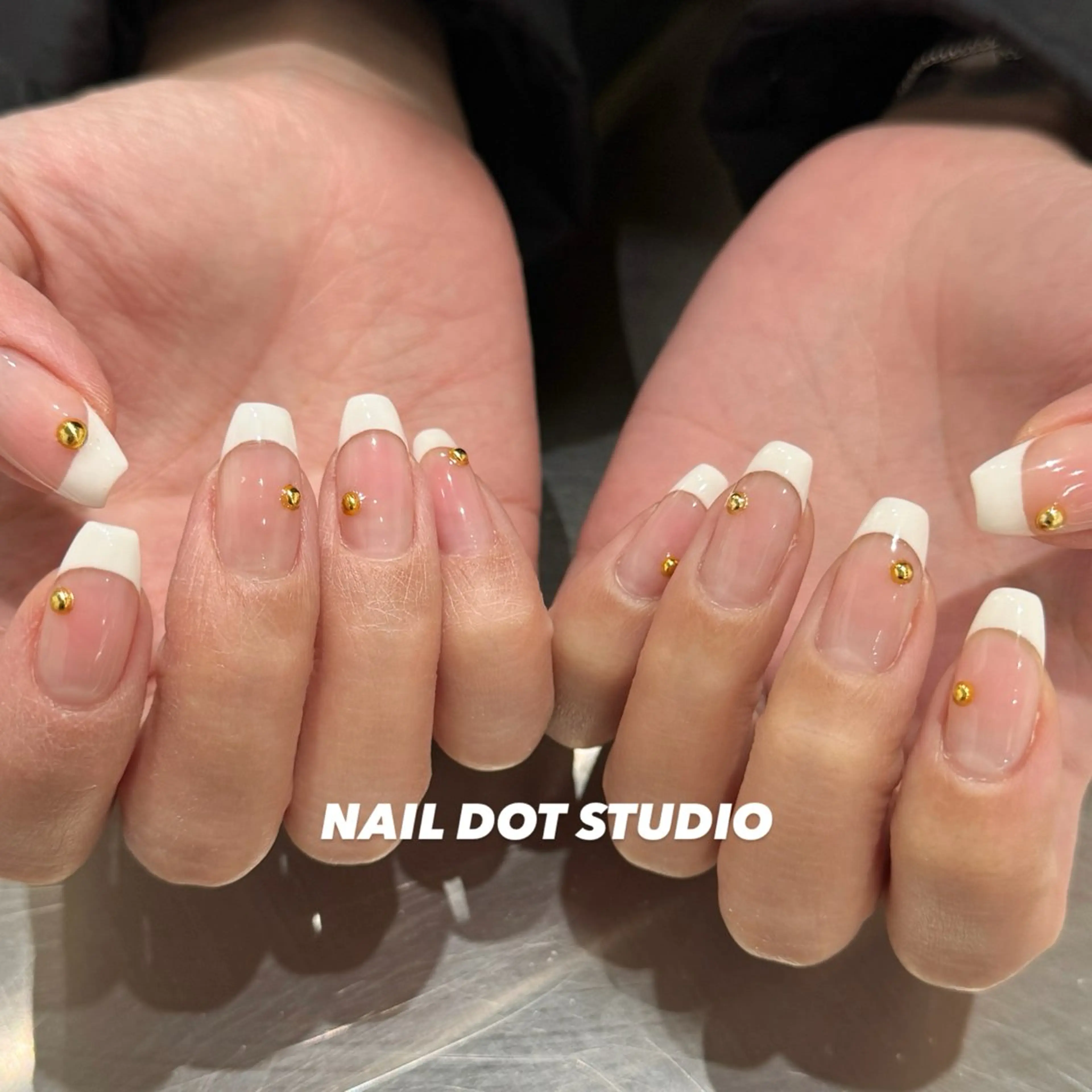 ネイル ハンドネイル NAILDOTSTU DIO SEINAのネイルデザイン