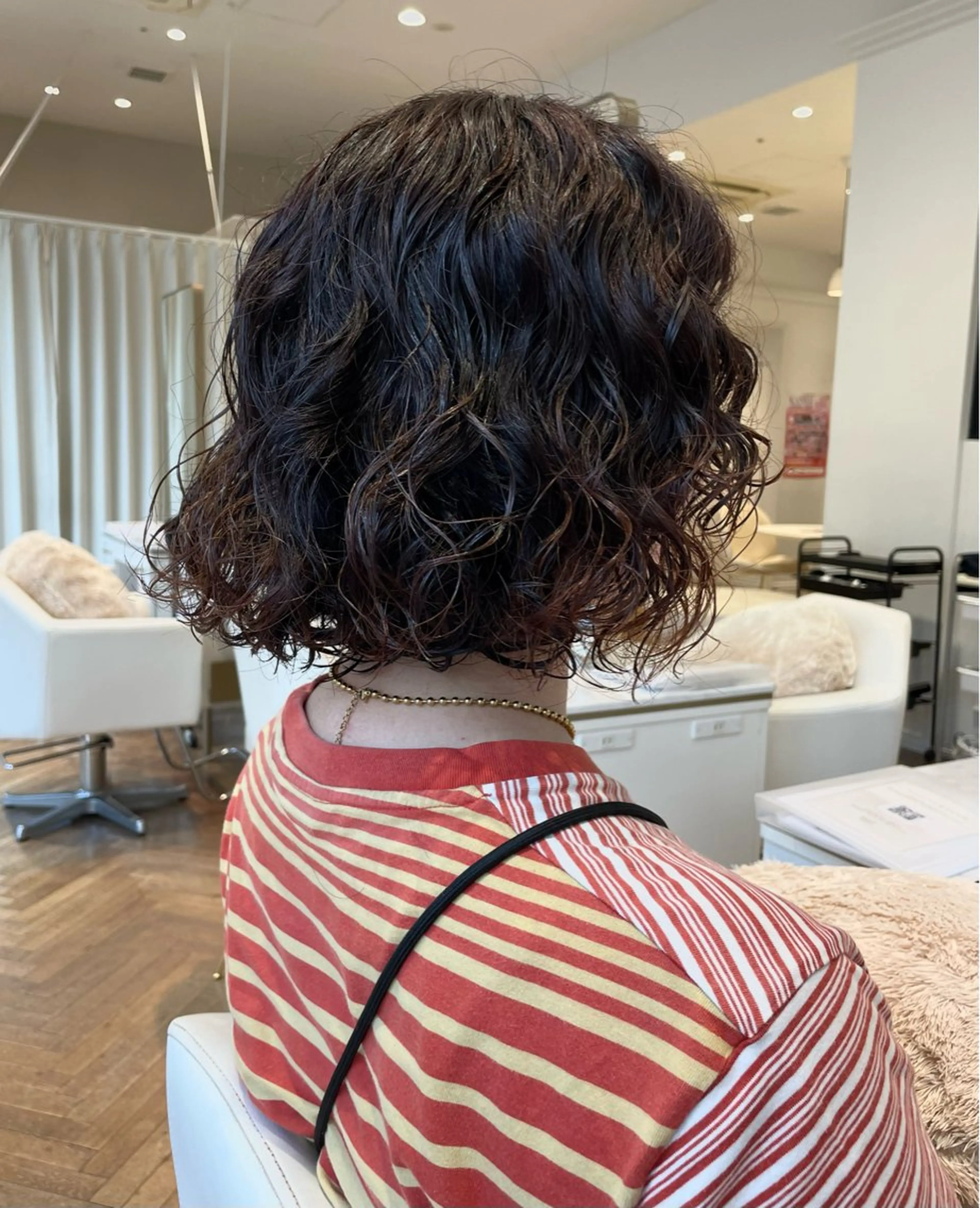 ショート パーマ カット パーマ ELLE salon サエのヘアスタイル