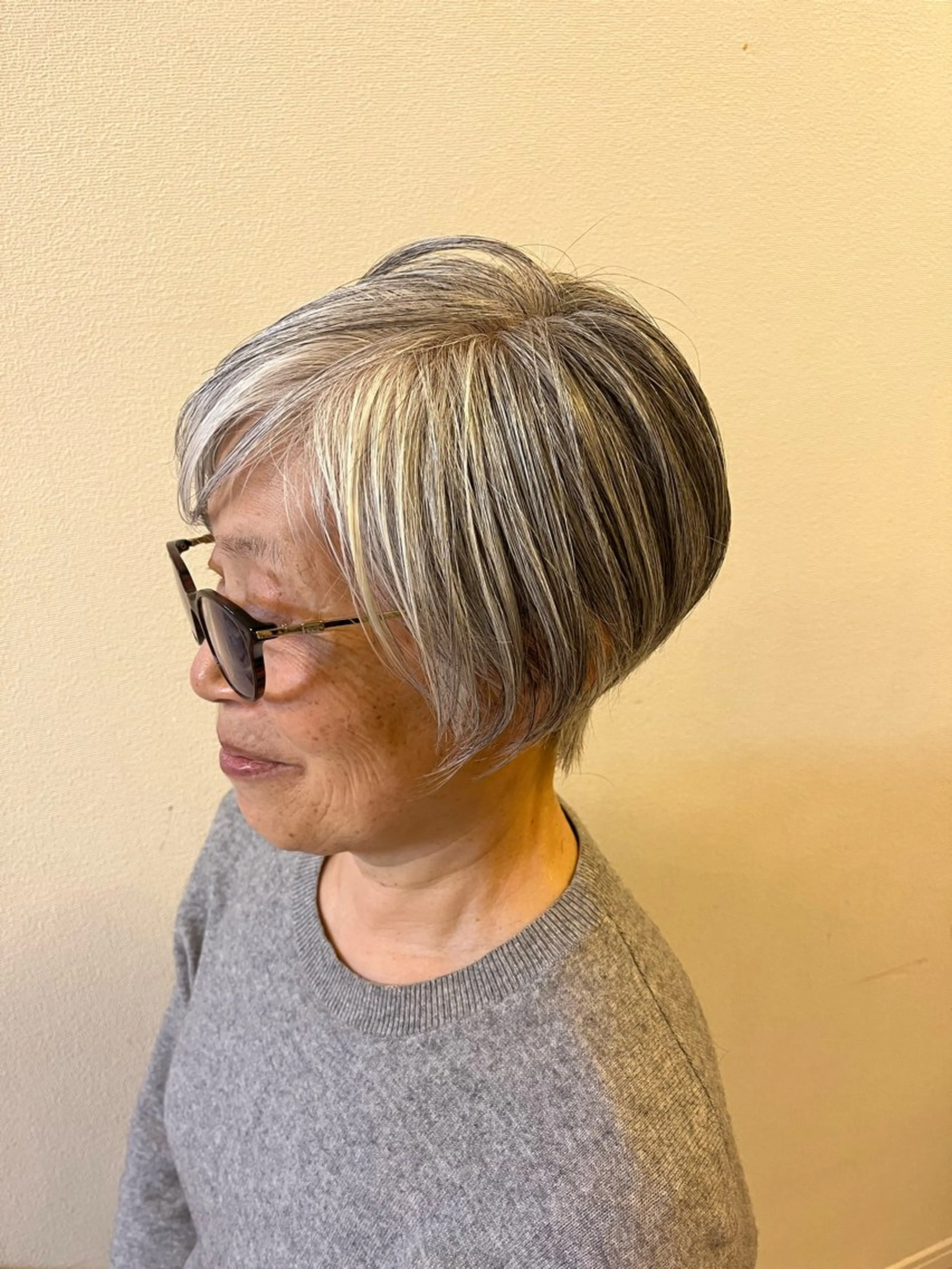 ショート Ha naのヘアスタイル