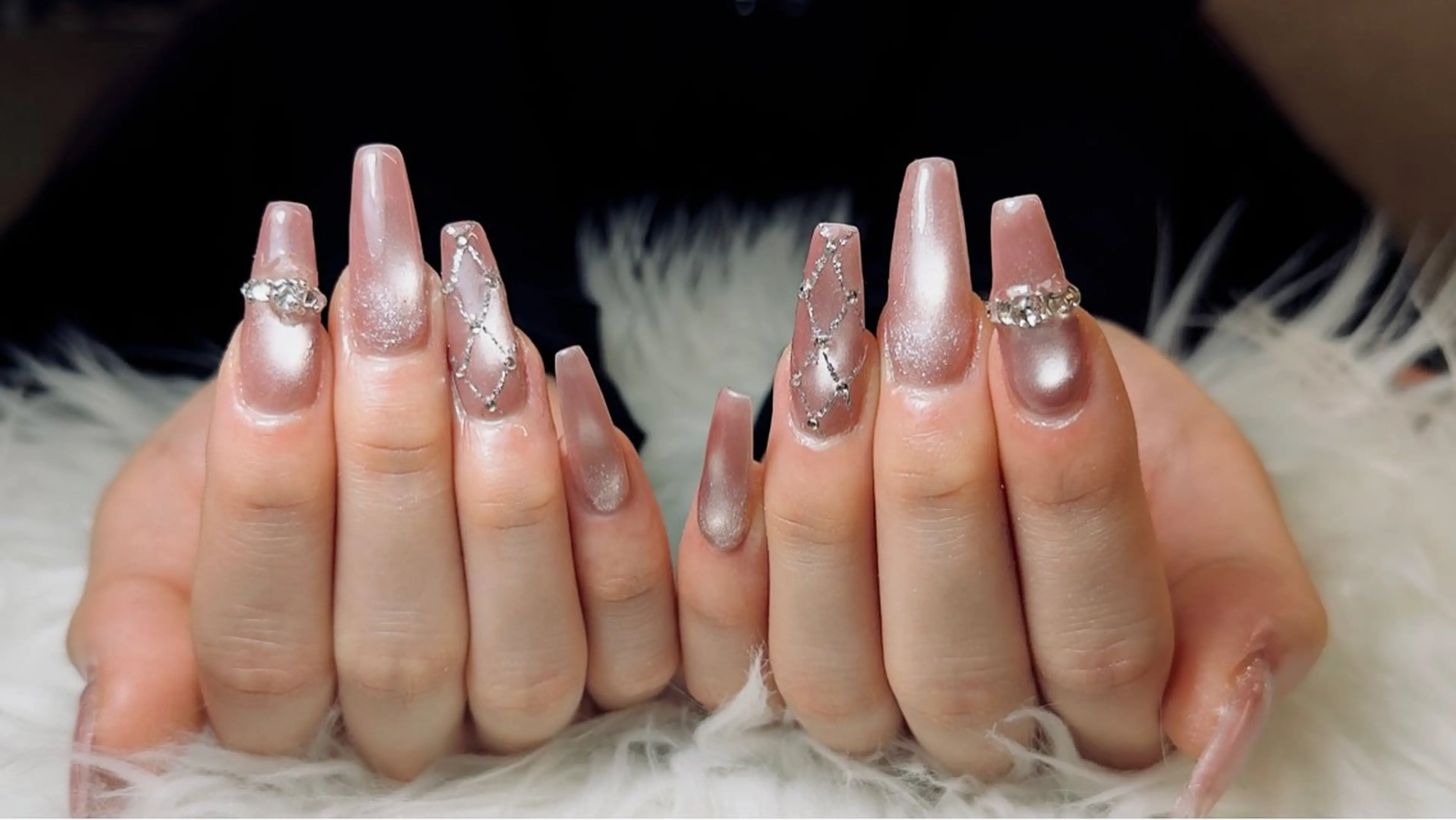 ネイル チークネイル フットネイル フレンチネイル グラデーション 韓国ネイル Yuki nail staffのネイルデザイン