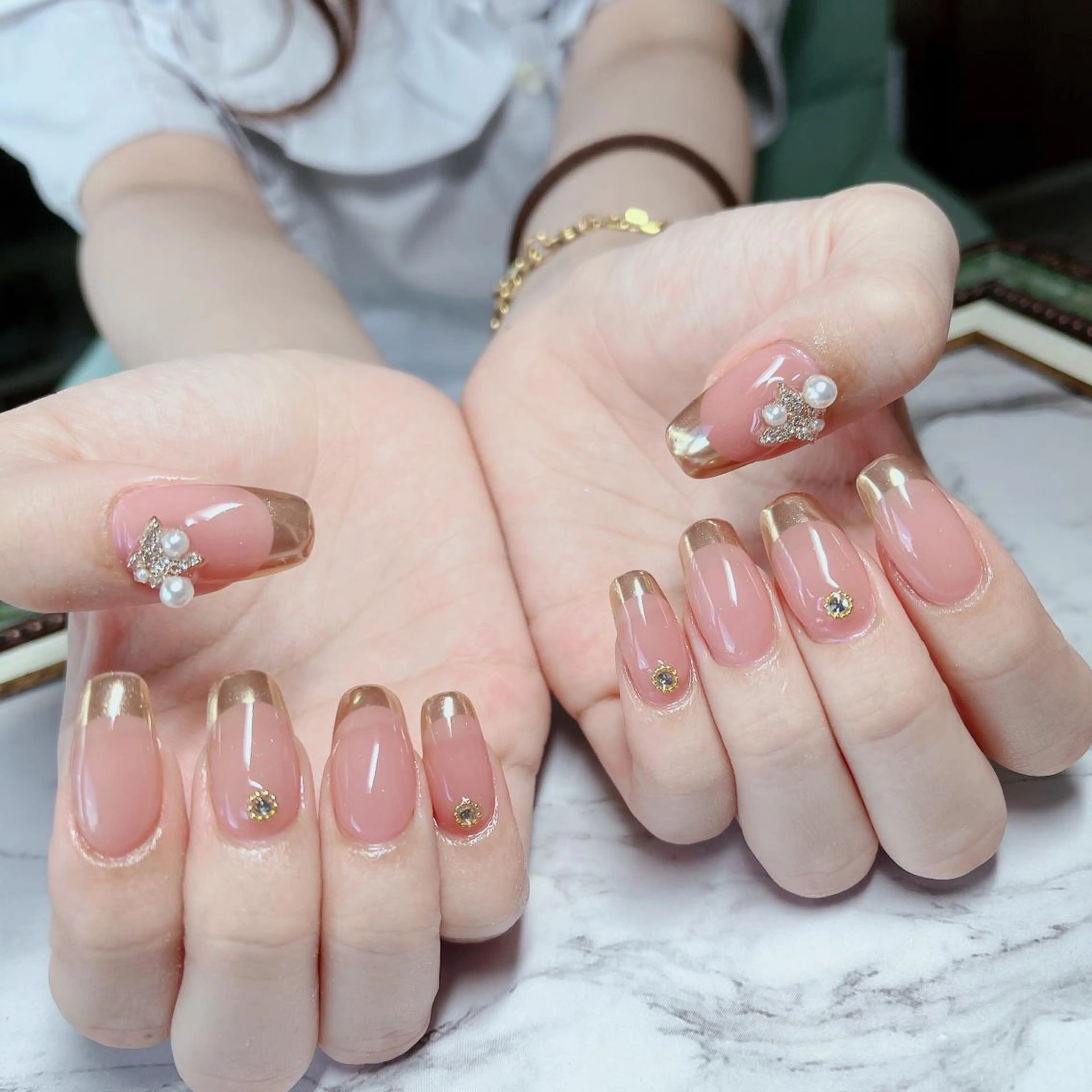 ネイル FLY Nail Salonのネイルデザイン