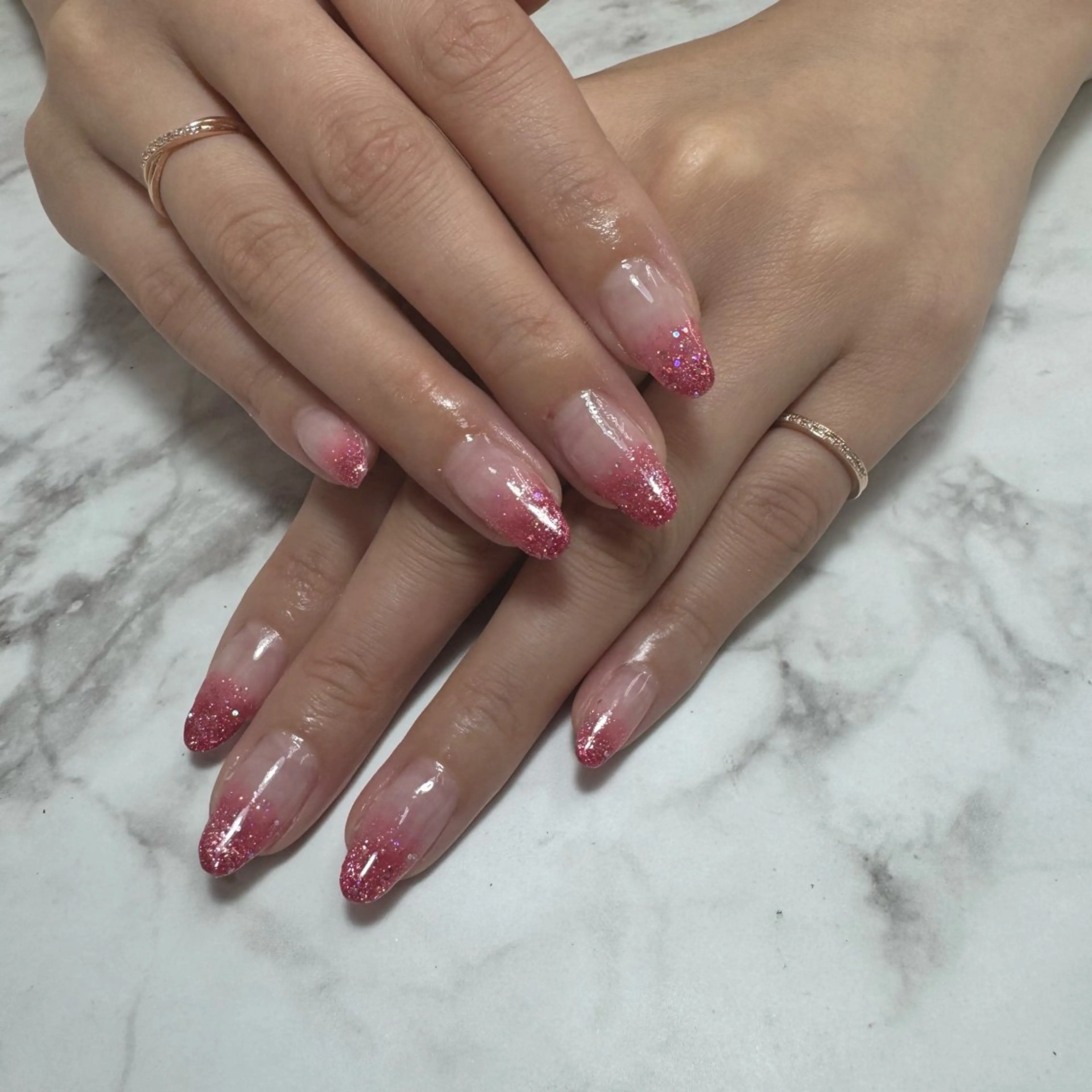 ネイル グラデーション ラメ(グリッター) ラメグラデーション スカルプネイル 佐藤　寛子 りとるうねるま所属のネイルデザイン