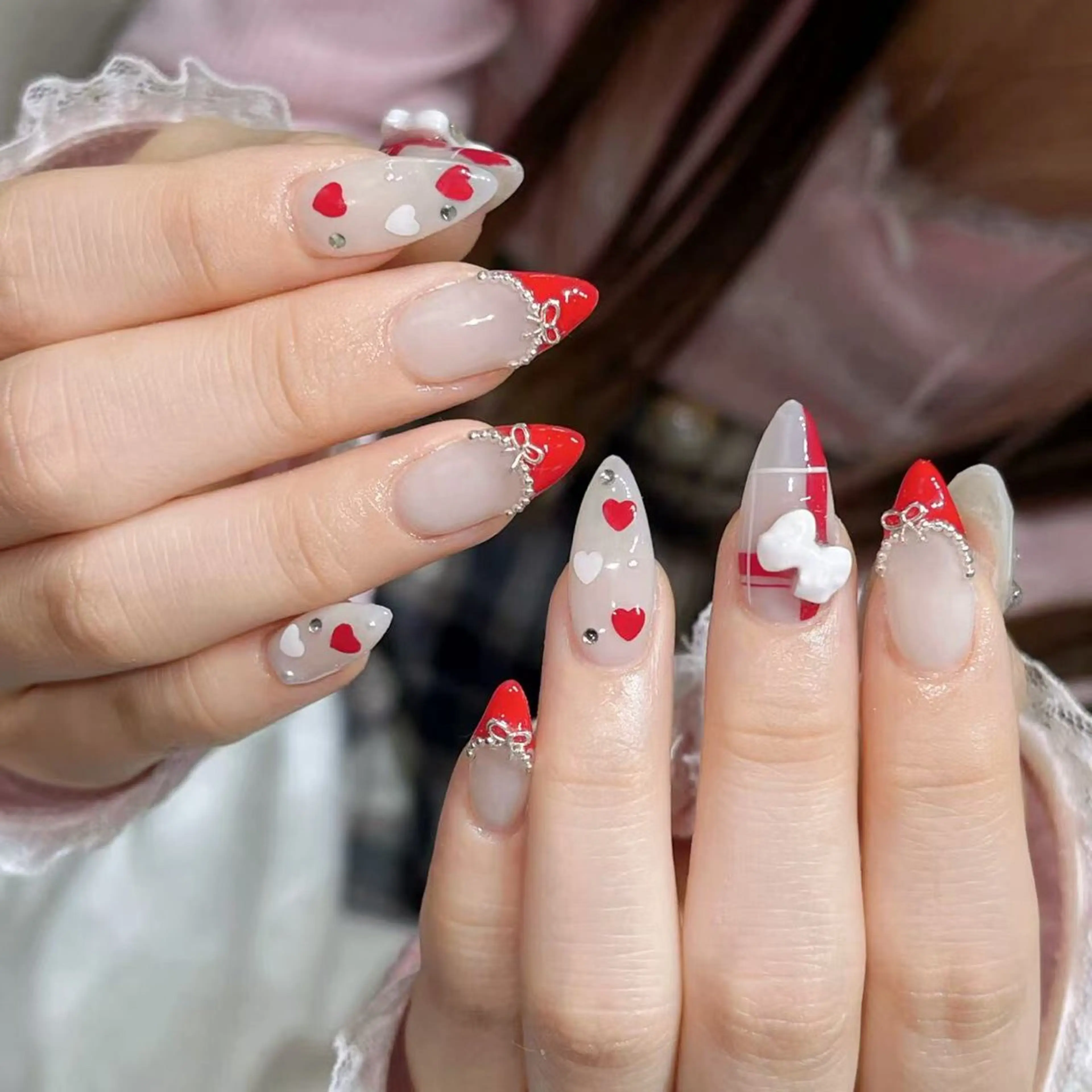 ネイル ハンドネイル Queens ひなのネイルデザイン