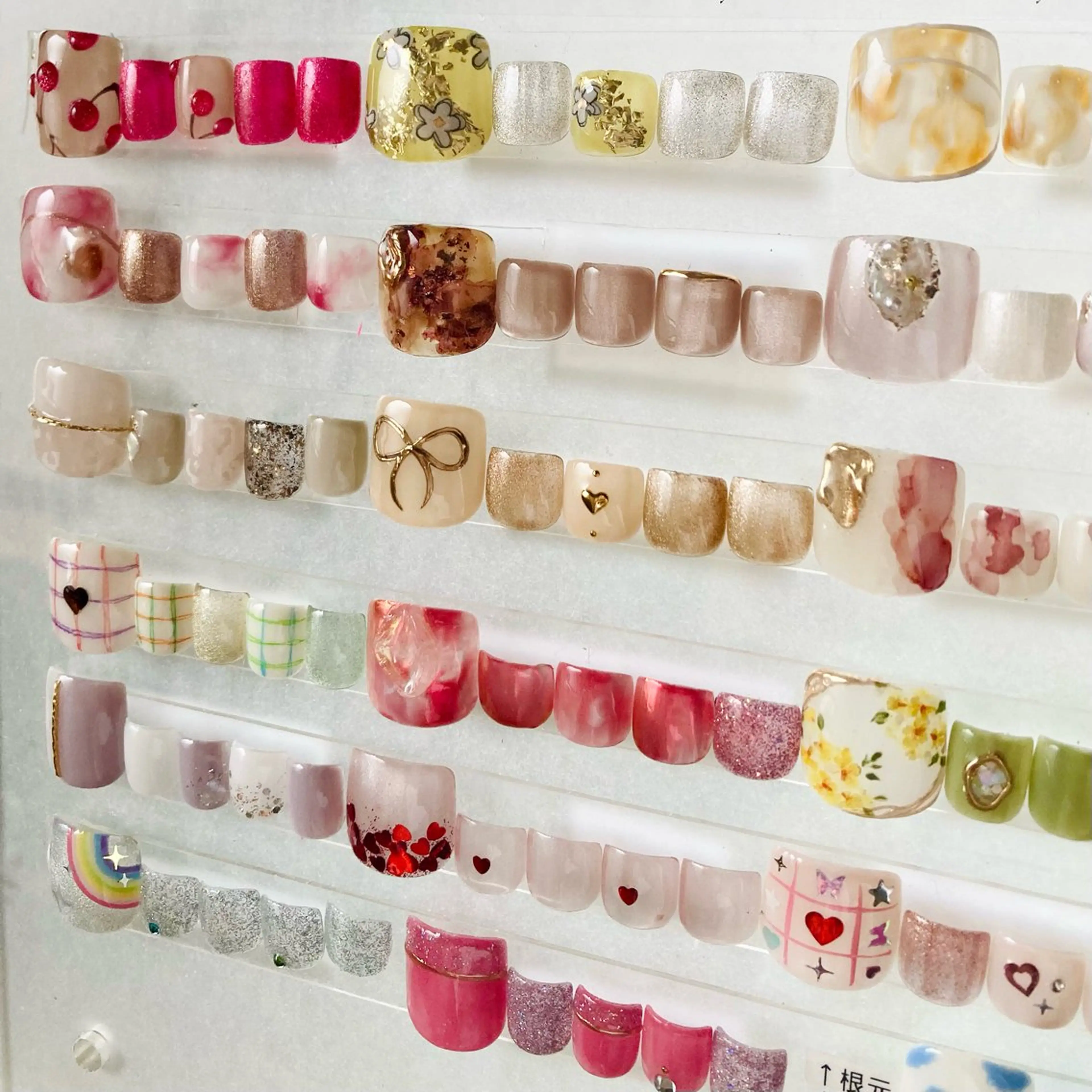 ネイル amu所属・かおる KAORUのネイルデザイン