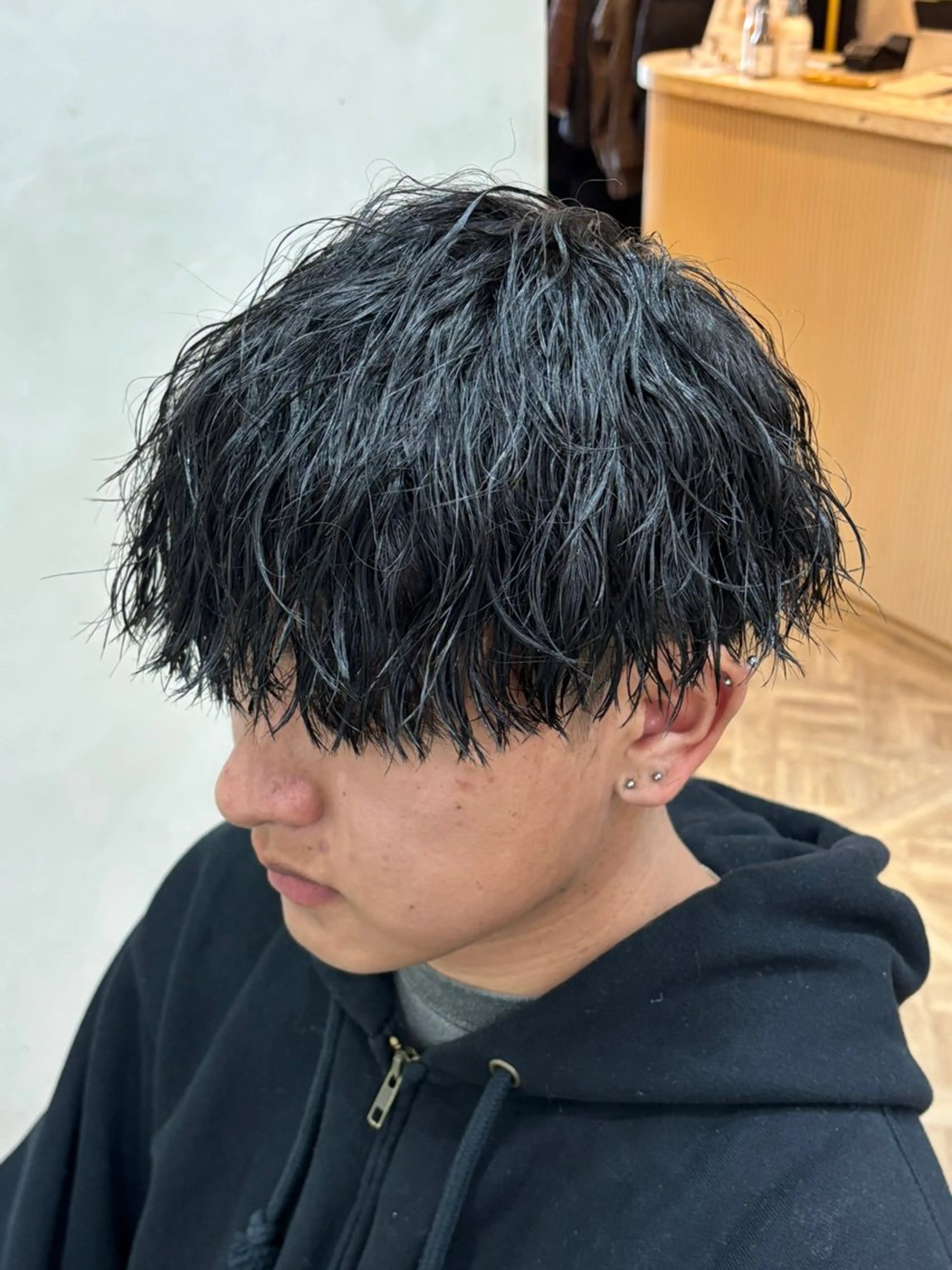 ショート パーマ メンズ カット パーマ トリートメント パーマ職人DAIKI ツイスパ/波巻きのヘアスタイル