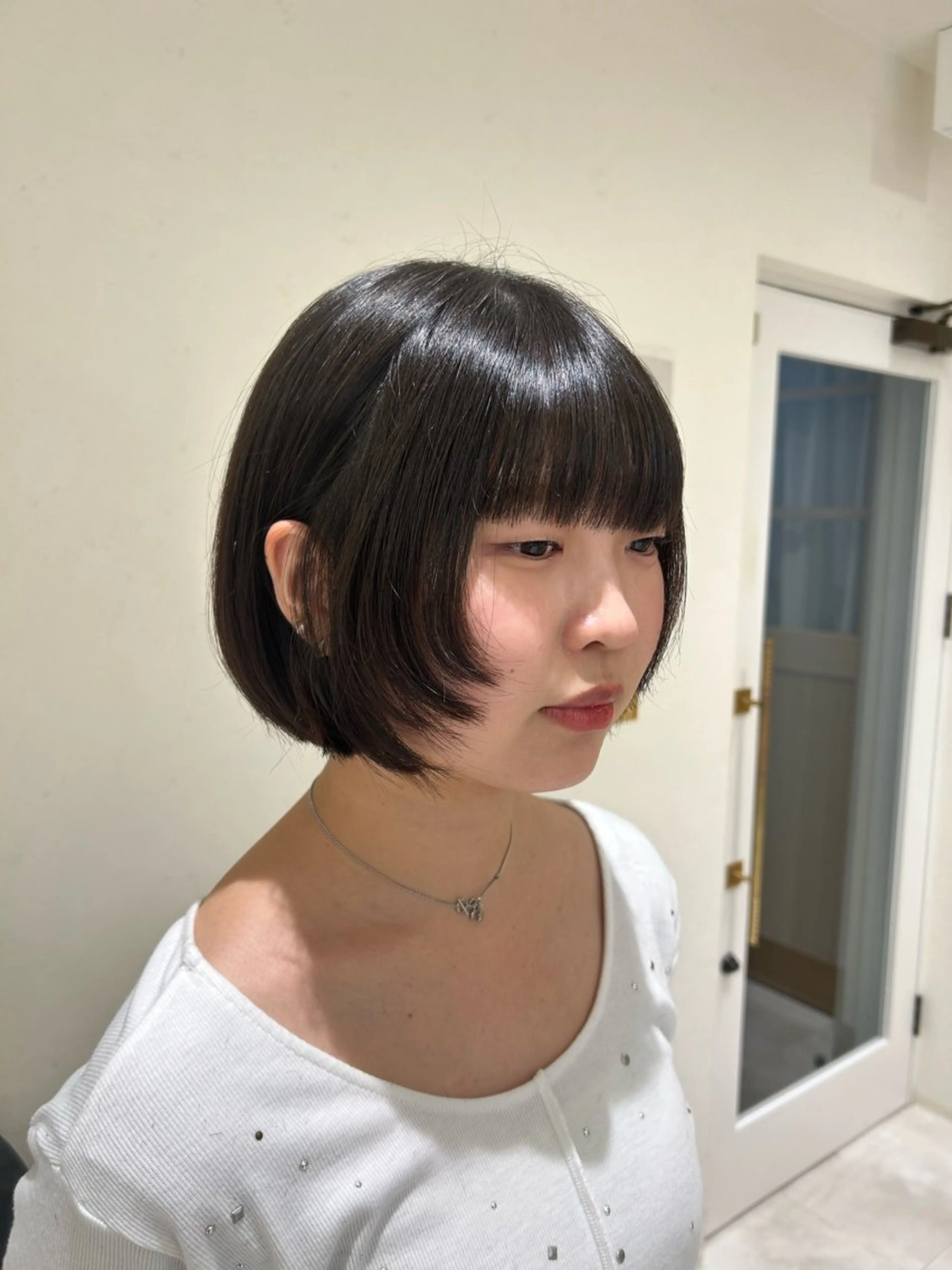 ショート ボブ 顔まわりレイヤー レイヤーカット 神田 音羽のヘアスタイル