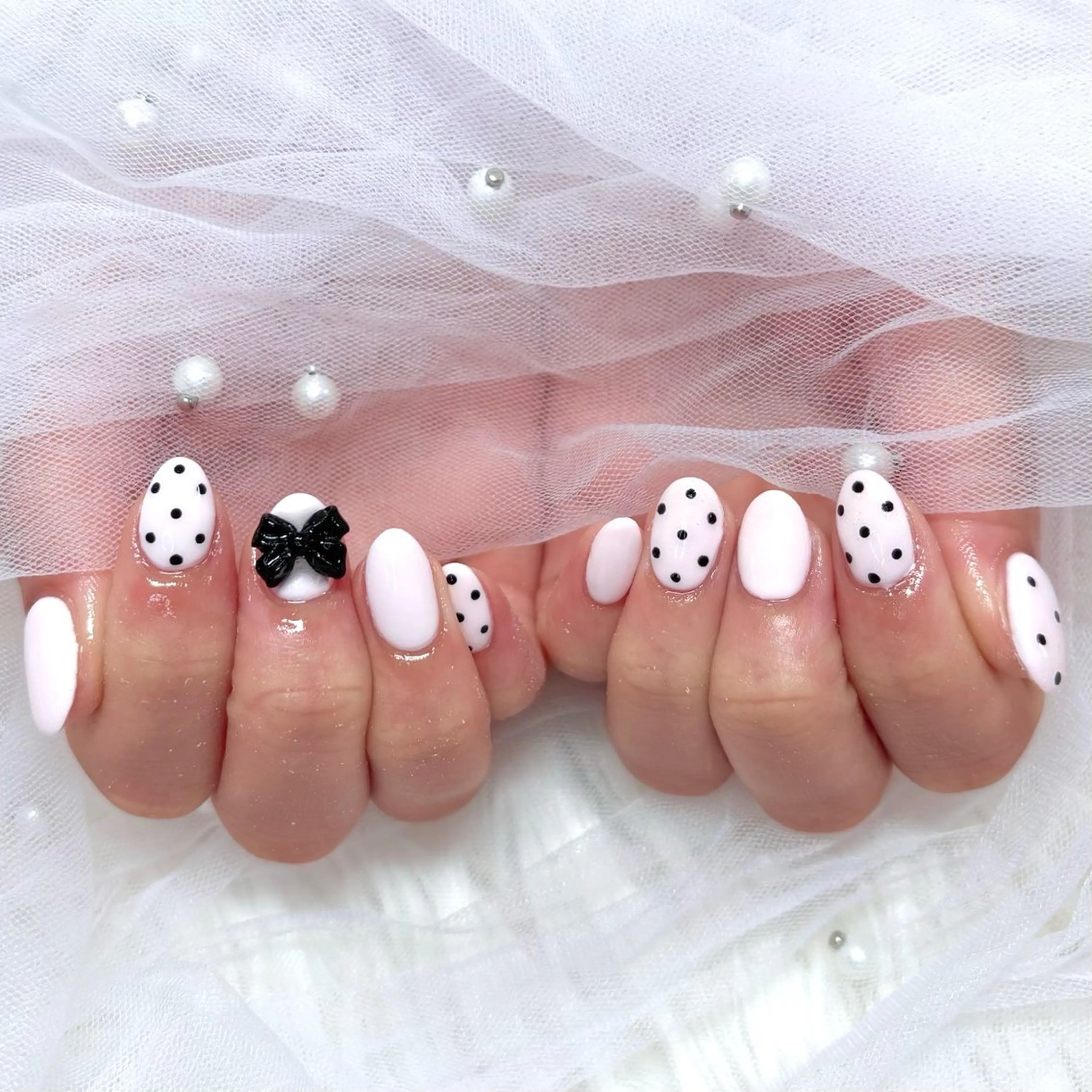 ネイル ドット ジェルネイル ガーリー パラジェル ピンク ハンドネイル Noix nailのネイルデザイン