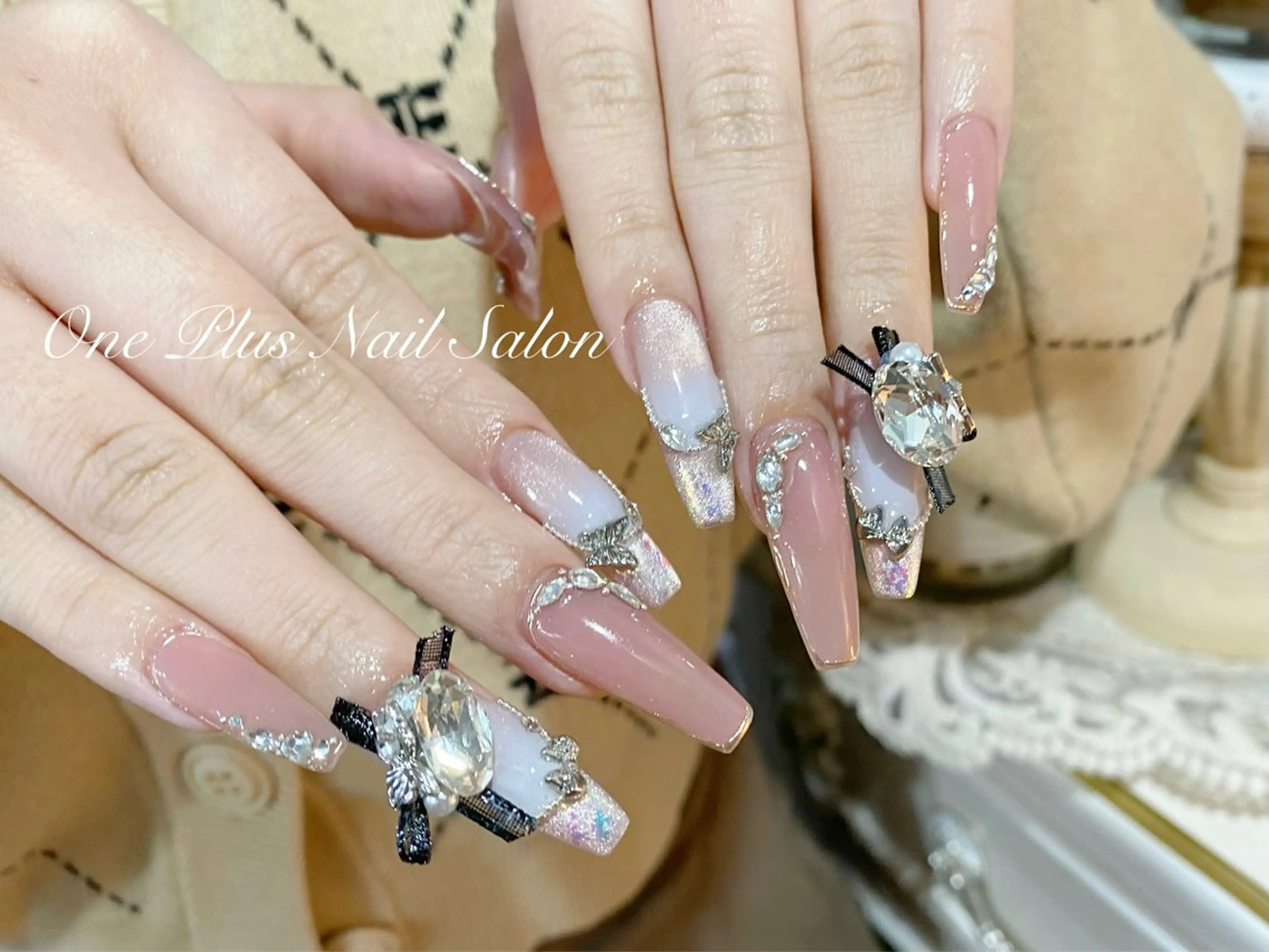ネイル ハンドネイル One Plus Nail Salonのネイルデザイン