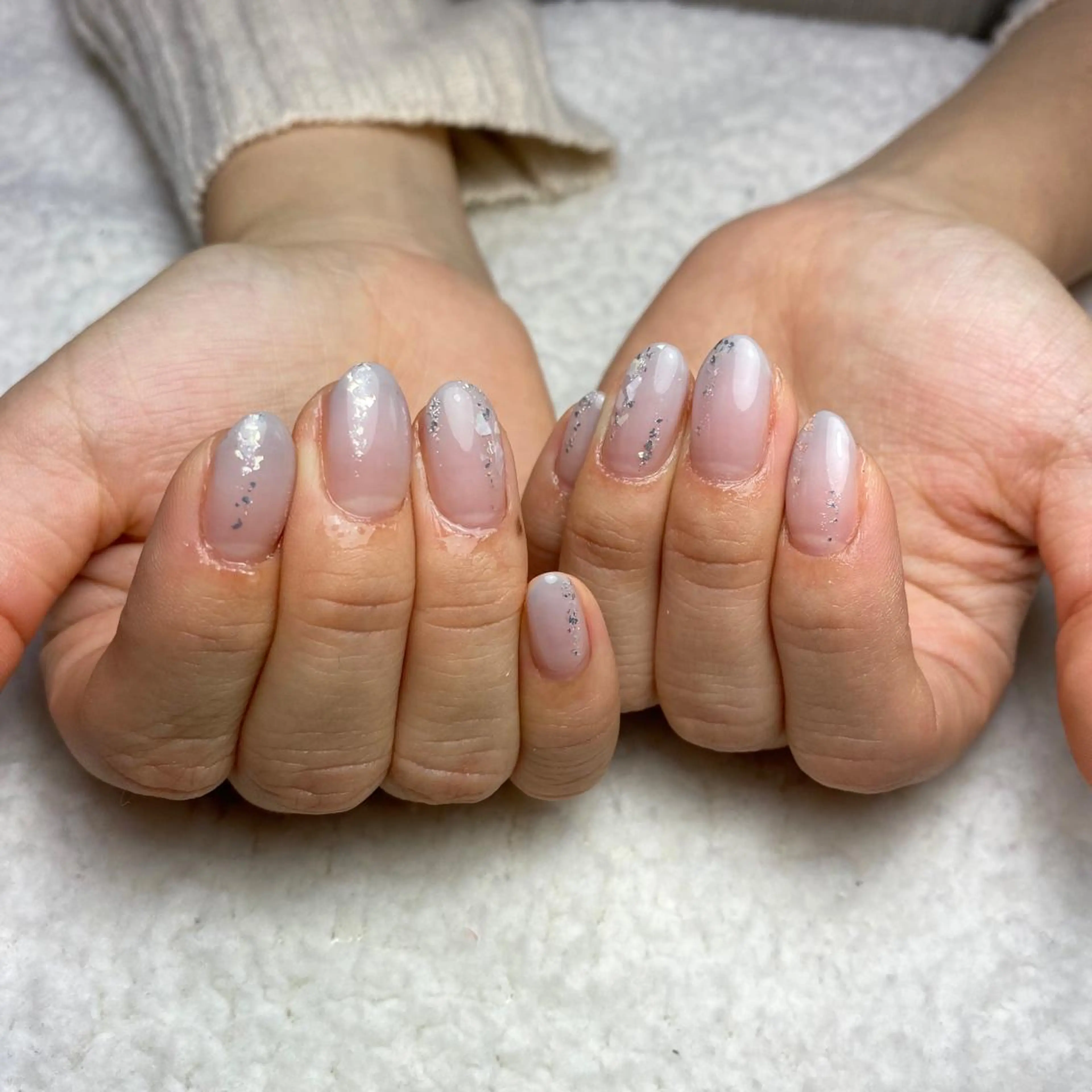 ネイル グラデーション ラメ(グリッター) ハンドネイル COCO+所属・COCO +のエステ・リラクイメージ