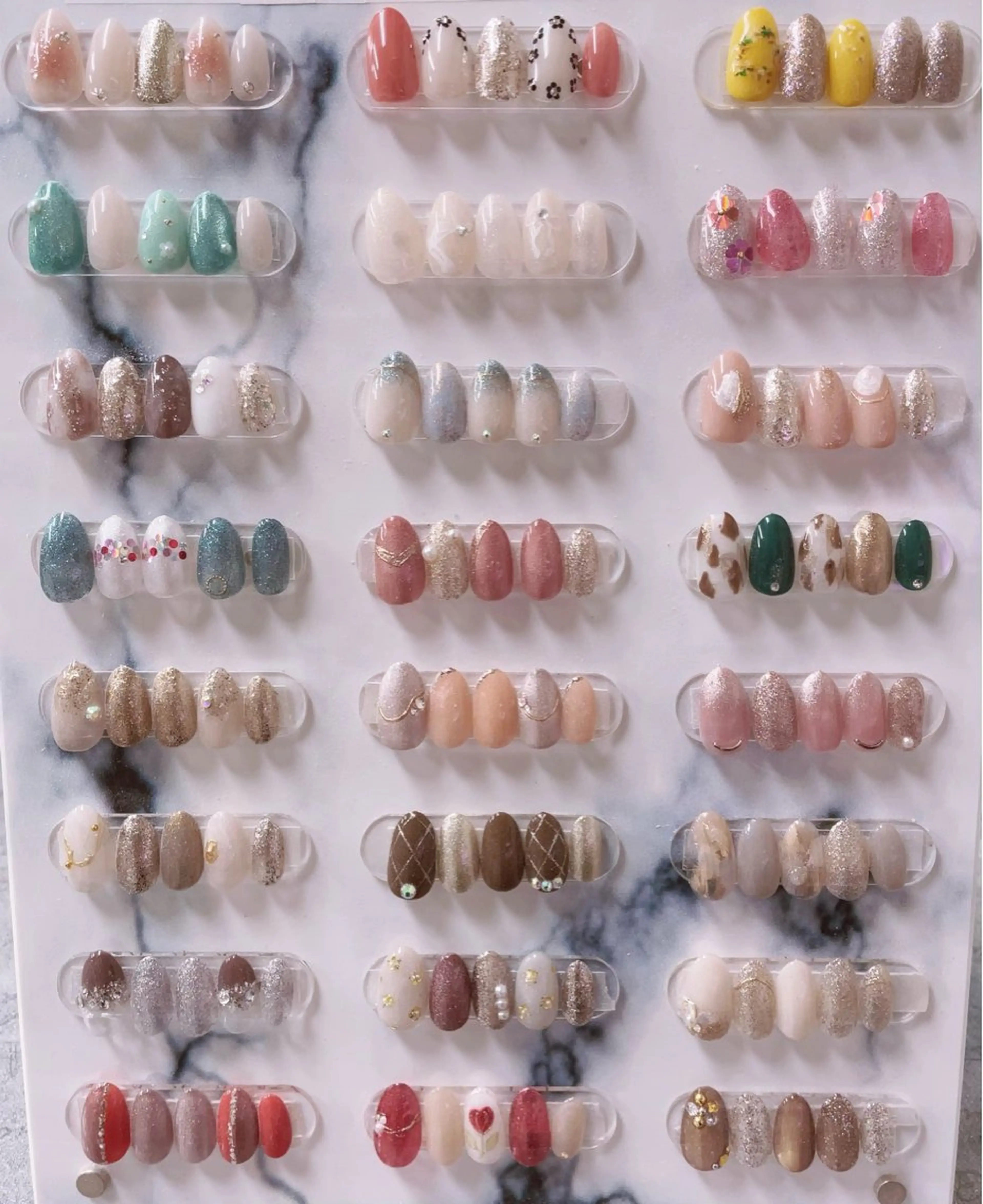 ネイル ハンドネイル Tomita chikaのネイルデザイン