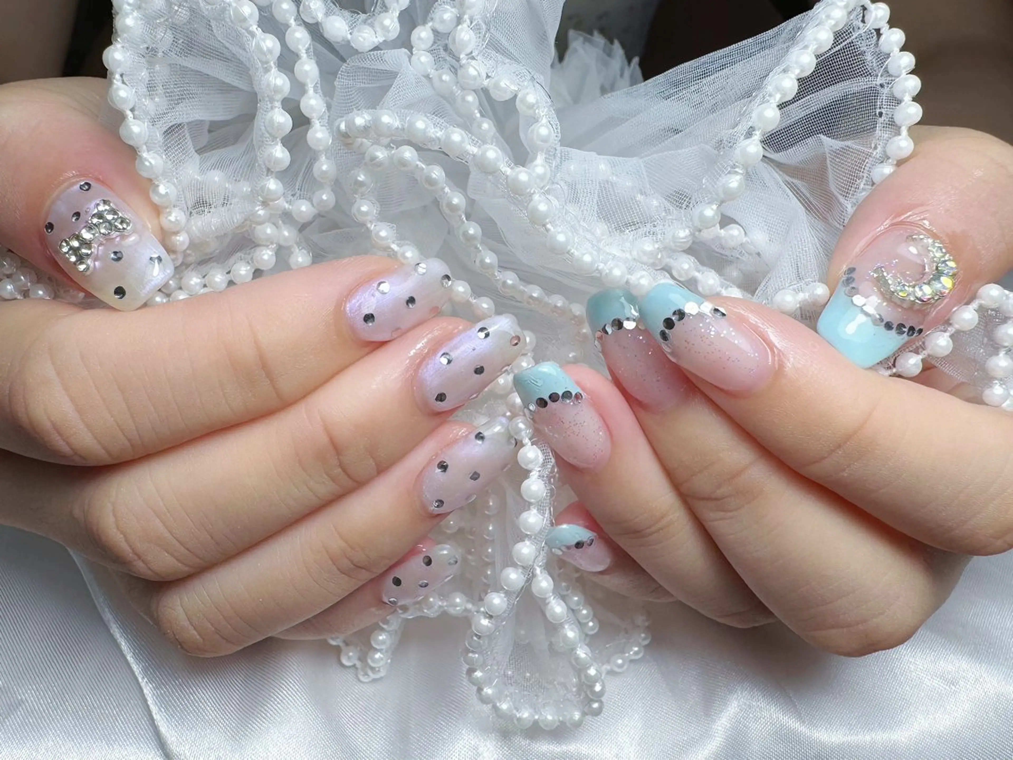 ネイル ビューティーサロン フラワーズ所属・ビューティーサロン フラワーズ ヒのネイルデザイン