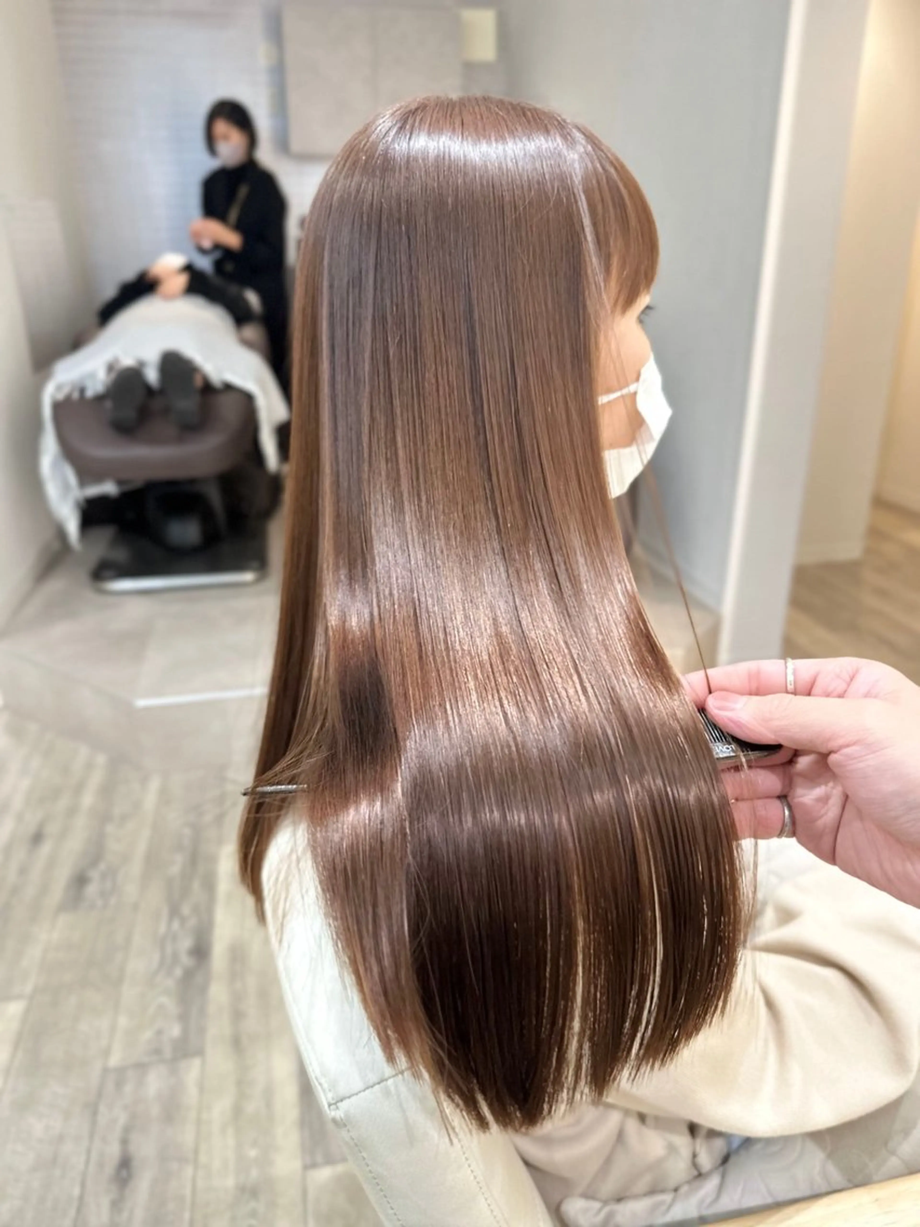 ロング 山崎結菜 🫧透明感カラーのヘアスタイル