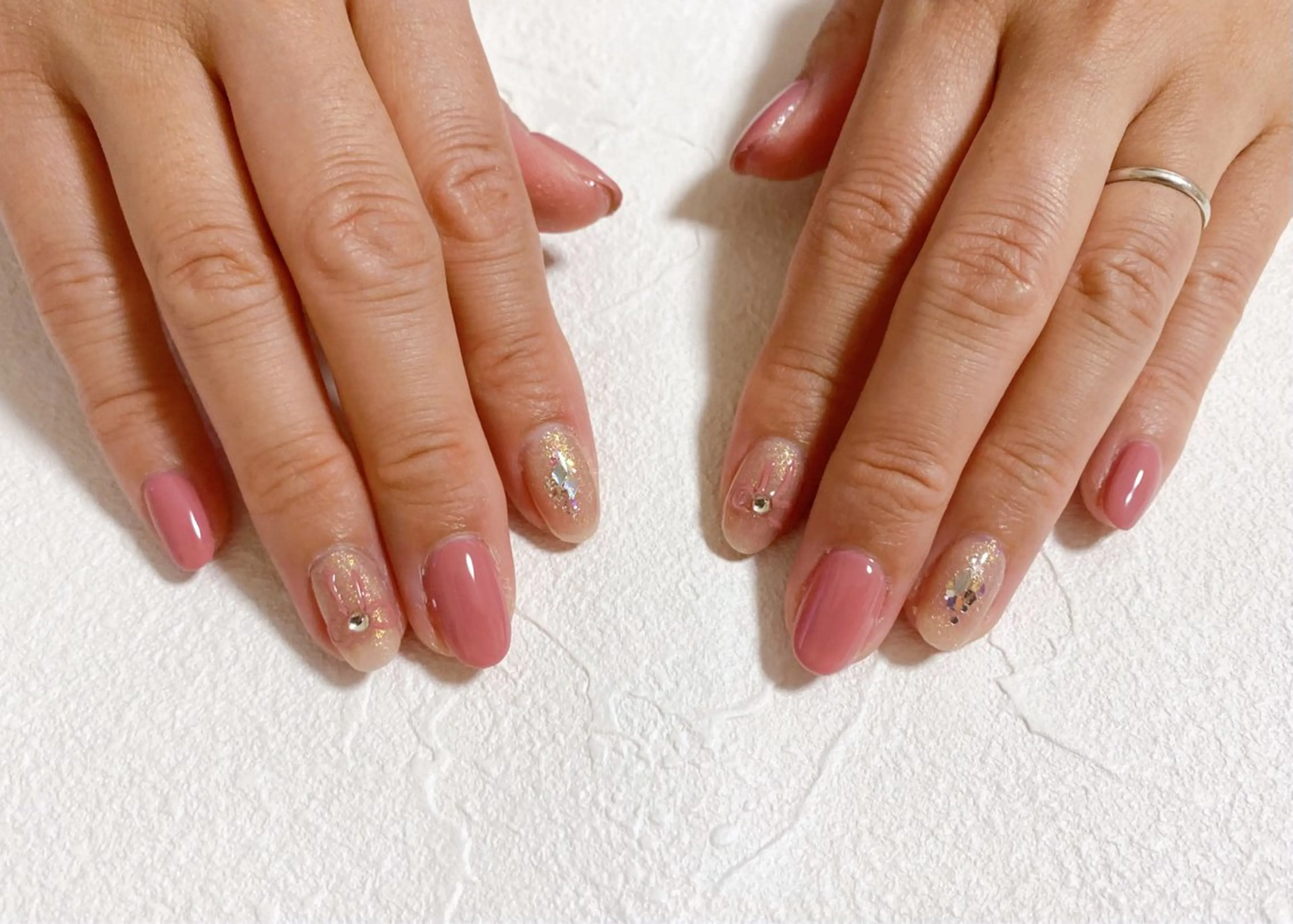 ネイル オーロラネイル フットネイル フレンチネイル ジェルネイル 韓国ネイル ハンドネイル kiki nail たまプラーザのネイルデザイン