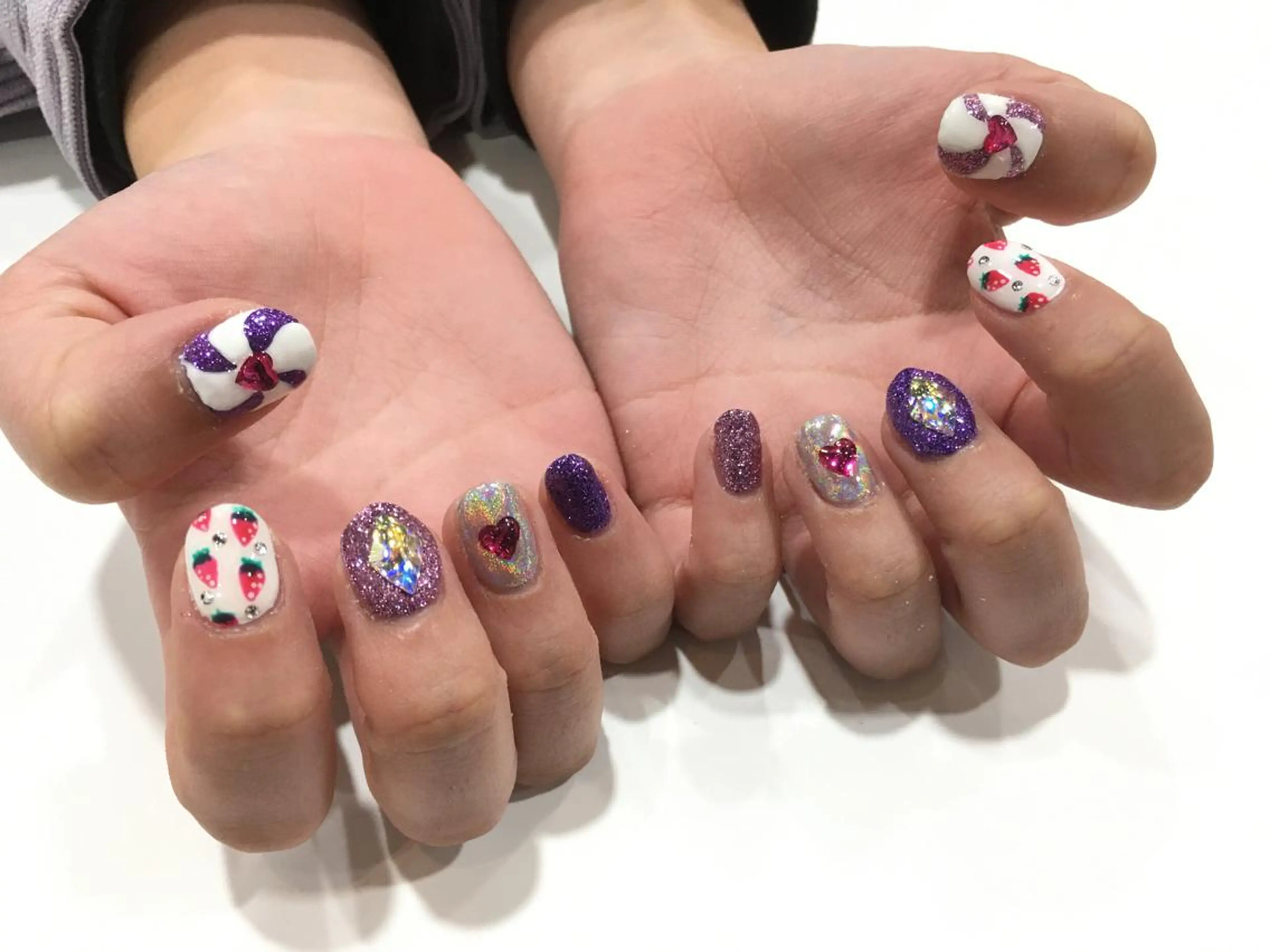 ネイル Allure小山店 Maiのネイルデザイン