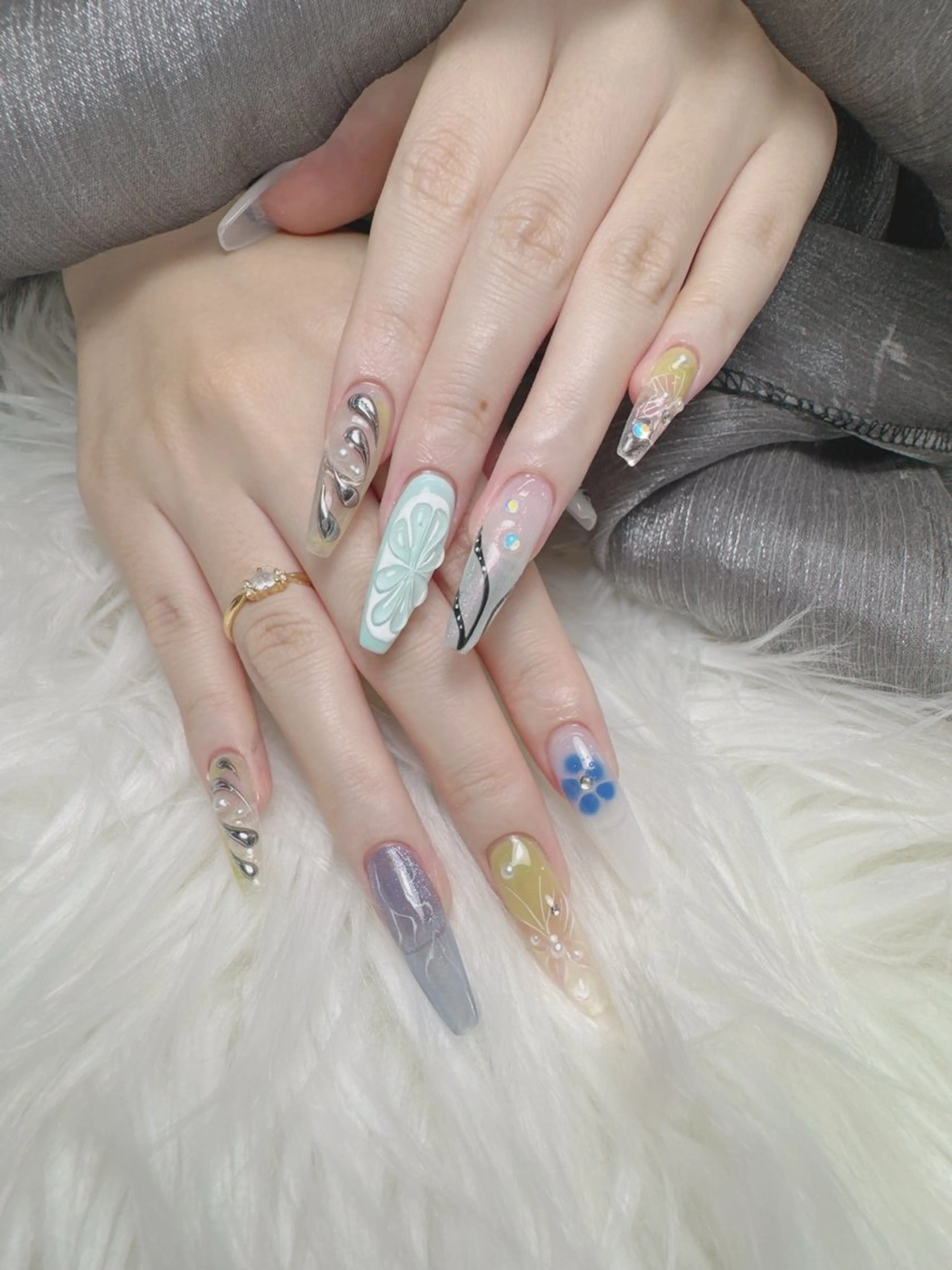 ネイル ハンドネイル EN salon💅 🦋もり💕のネイルデザイン