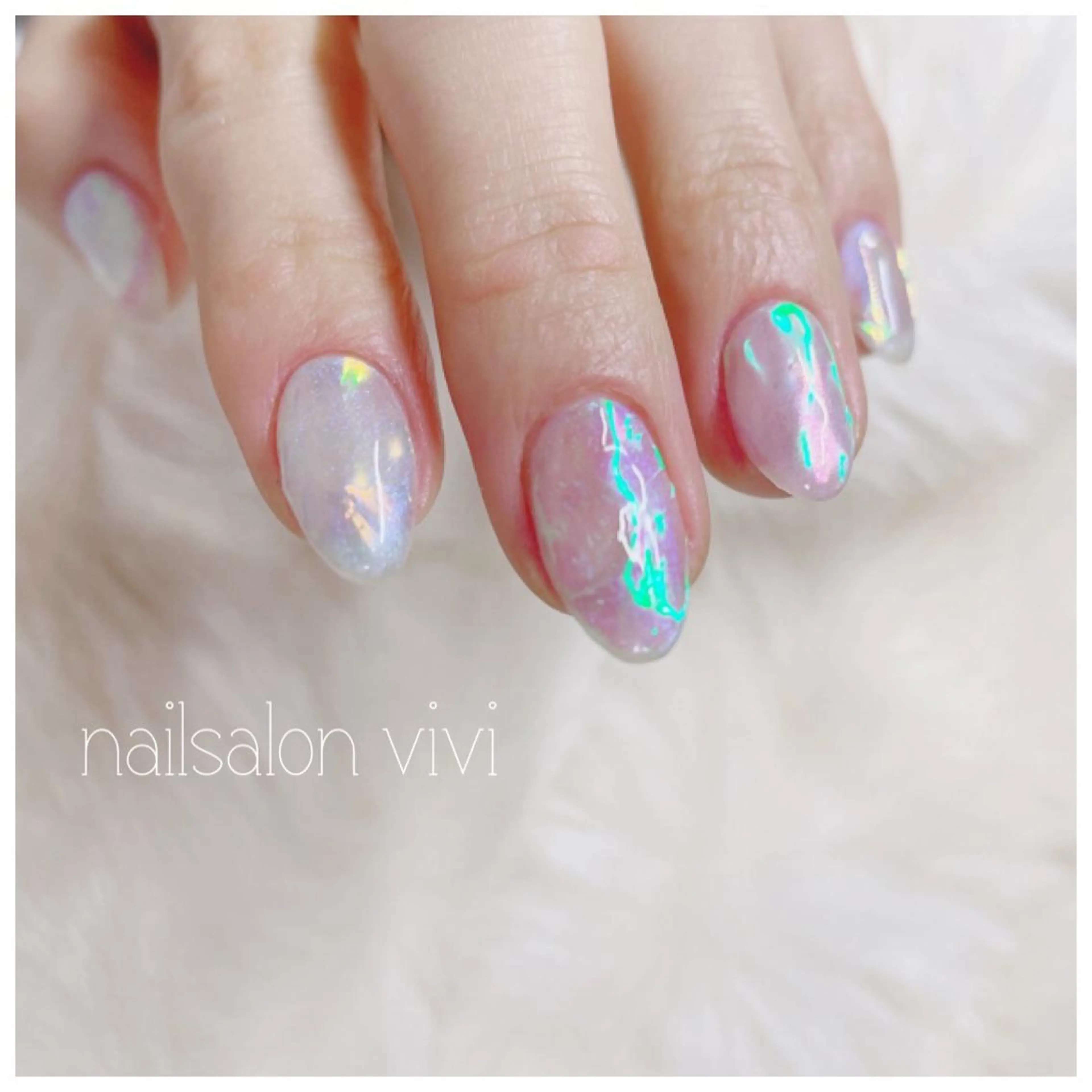 ネイル ＶＩＶＩ nailsalonのネイルデザイン
