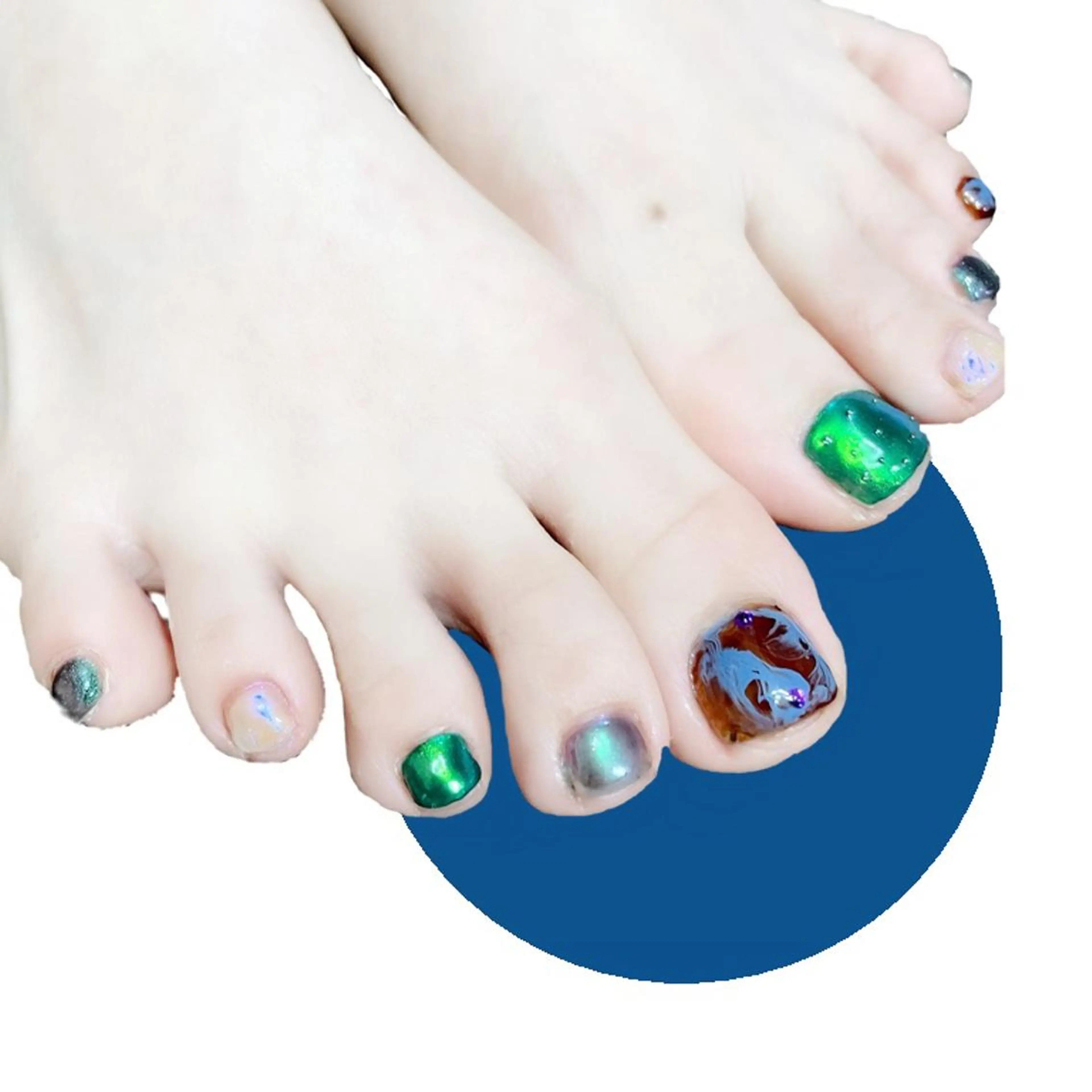 ネイル オーロラネイル 桜ネイル 氷ネイル・うるうるネイル 韓国ネイル マグネットネイル VOLLMOND nailのネイルデザイン