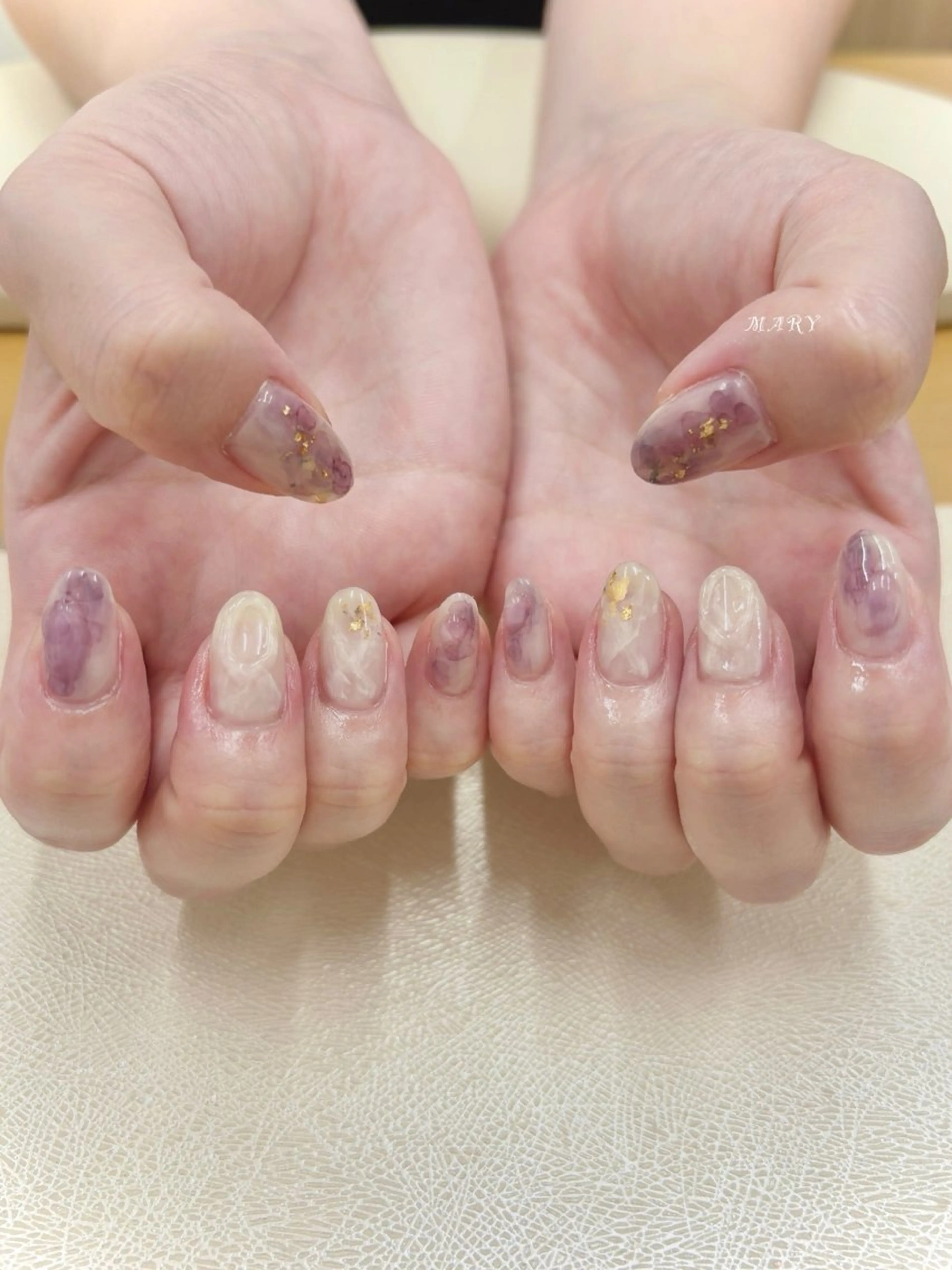 ネイル ニュアンスネイル パープル ハンドネイル Mary nail所属・Mary nail .narumiのネイルデザイン