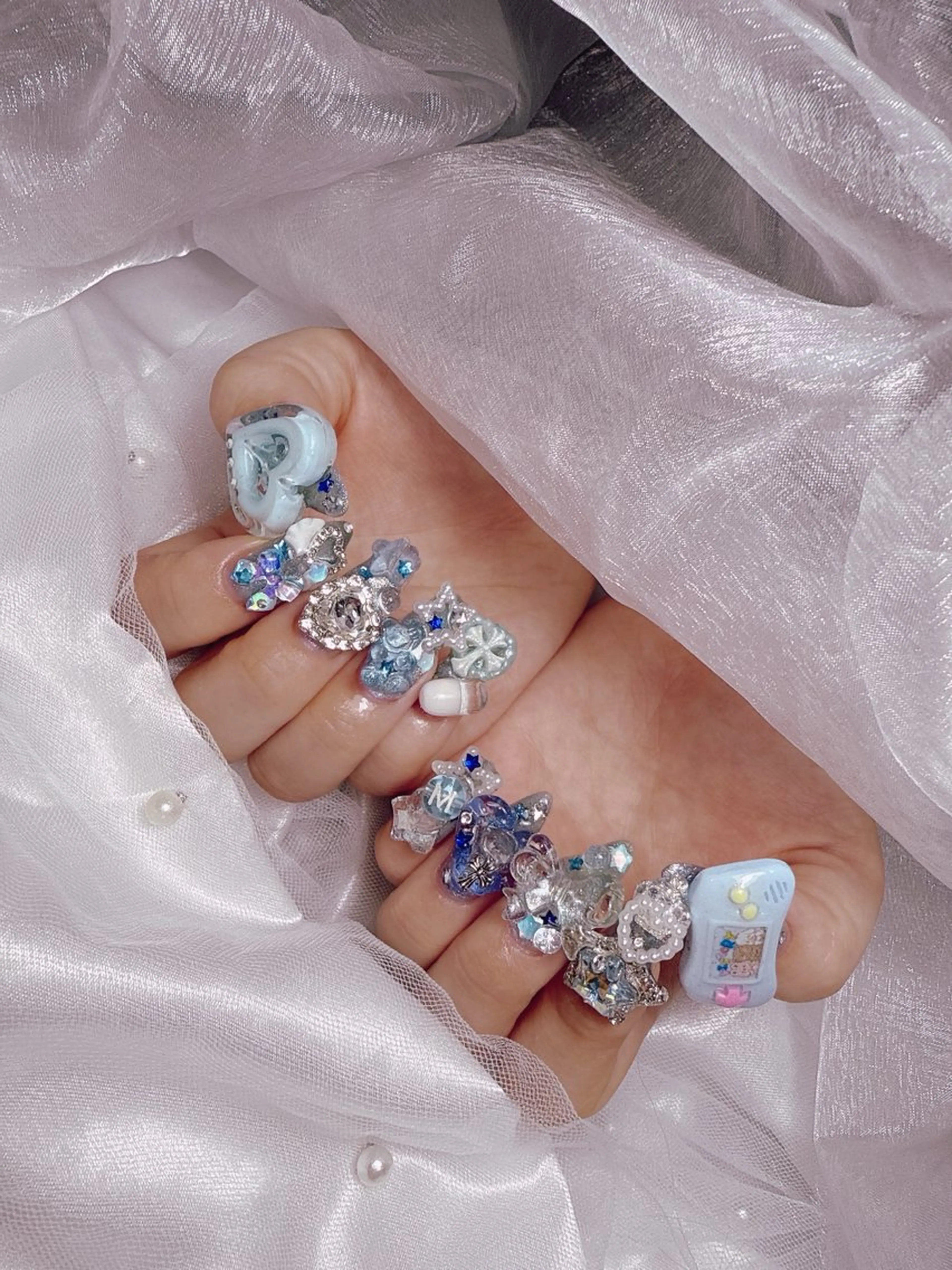 ネイル emuなんば HONOKAのネイルデザイン