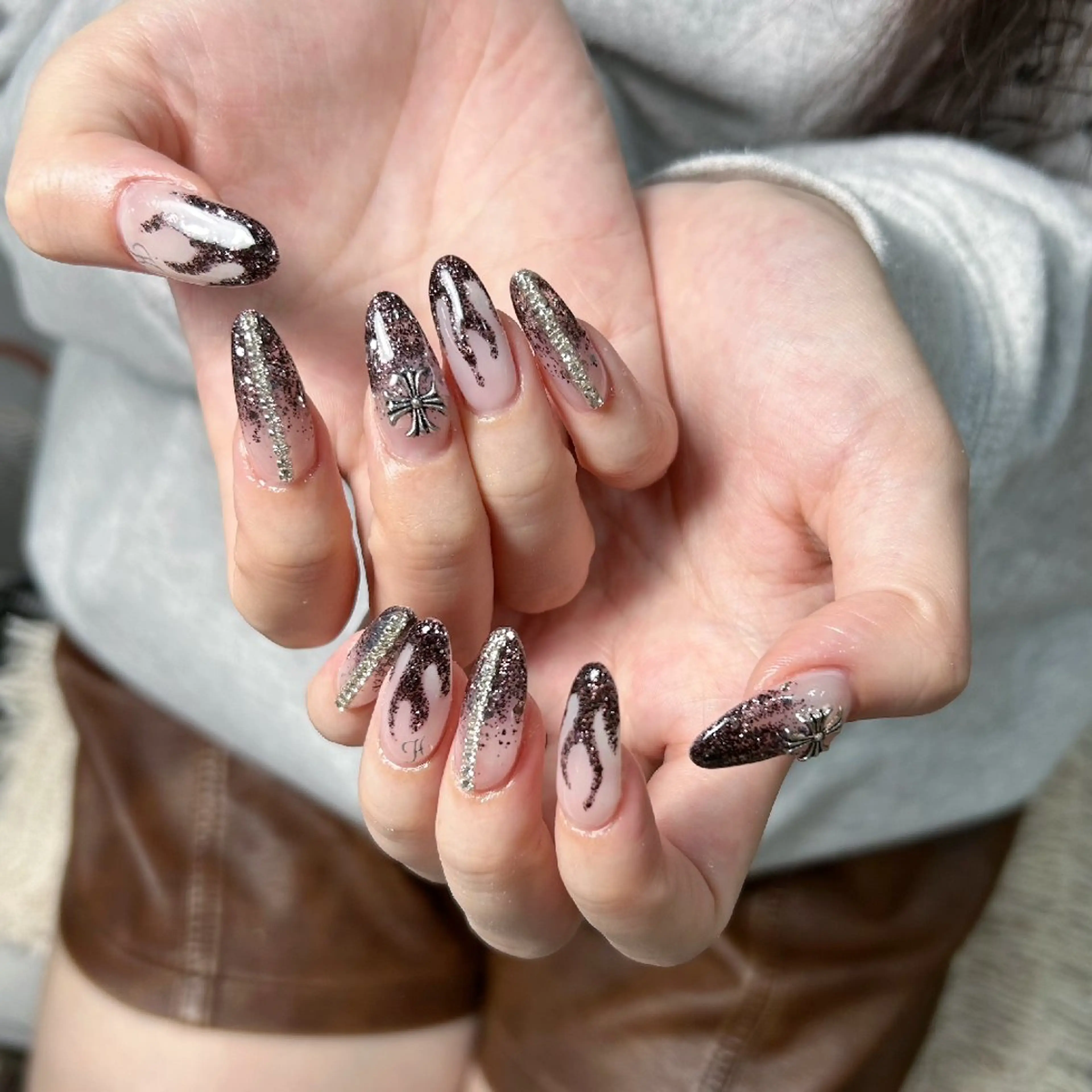 ネイル アートネイル 長さ出し 持ち込み ネイルチップ ハンドネイル UM Nail Salonのネイルデザイン