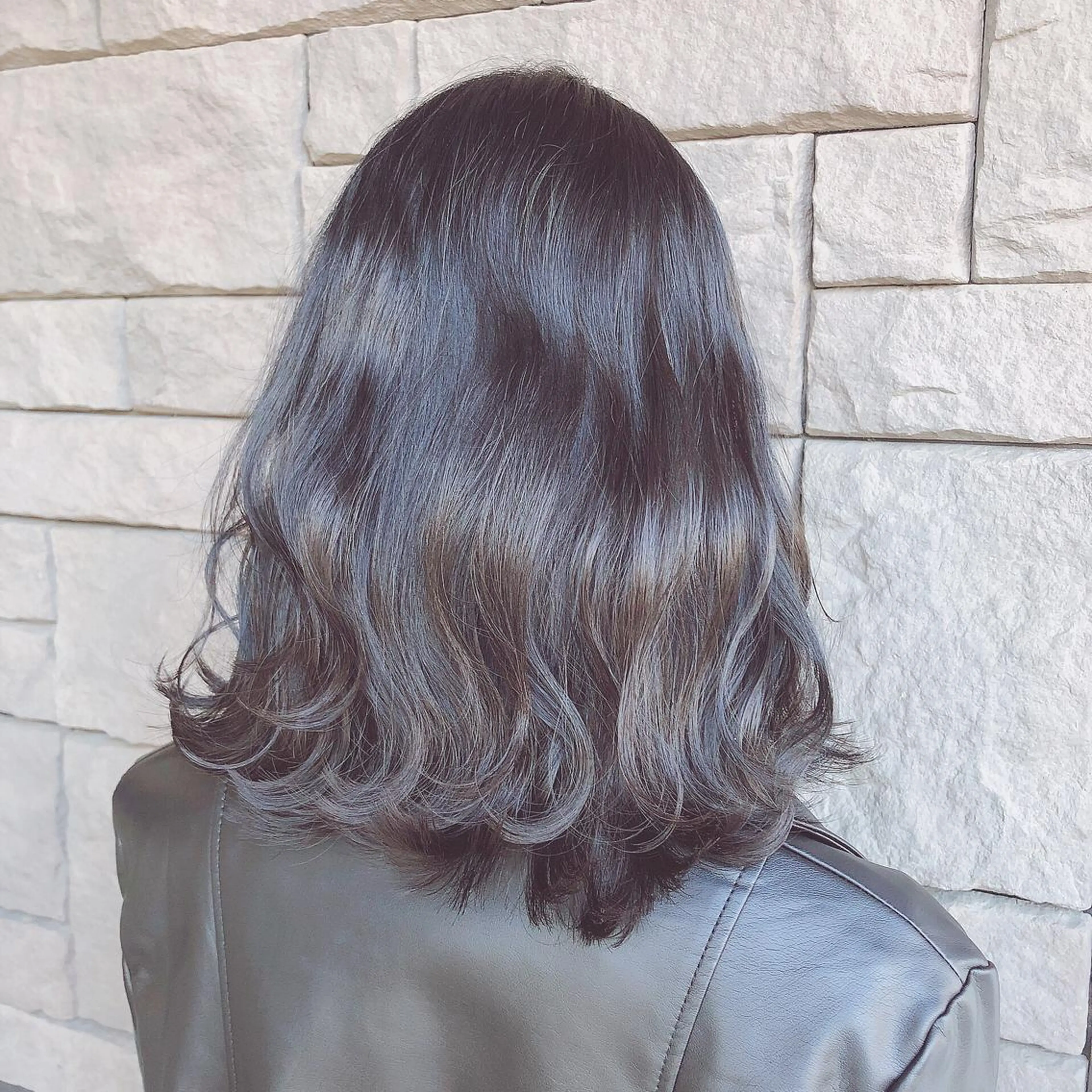 ミディアム カラー 店長/mao/ 前髪/顔周りカットのヘアスタイル