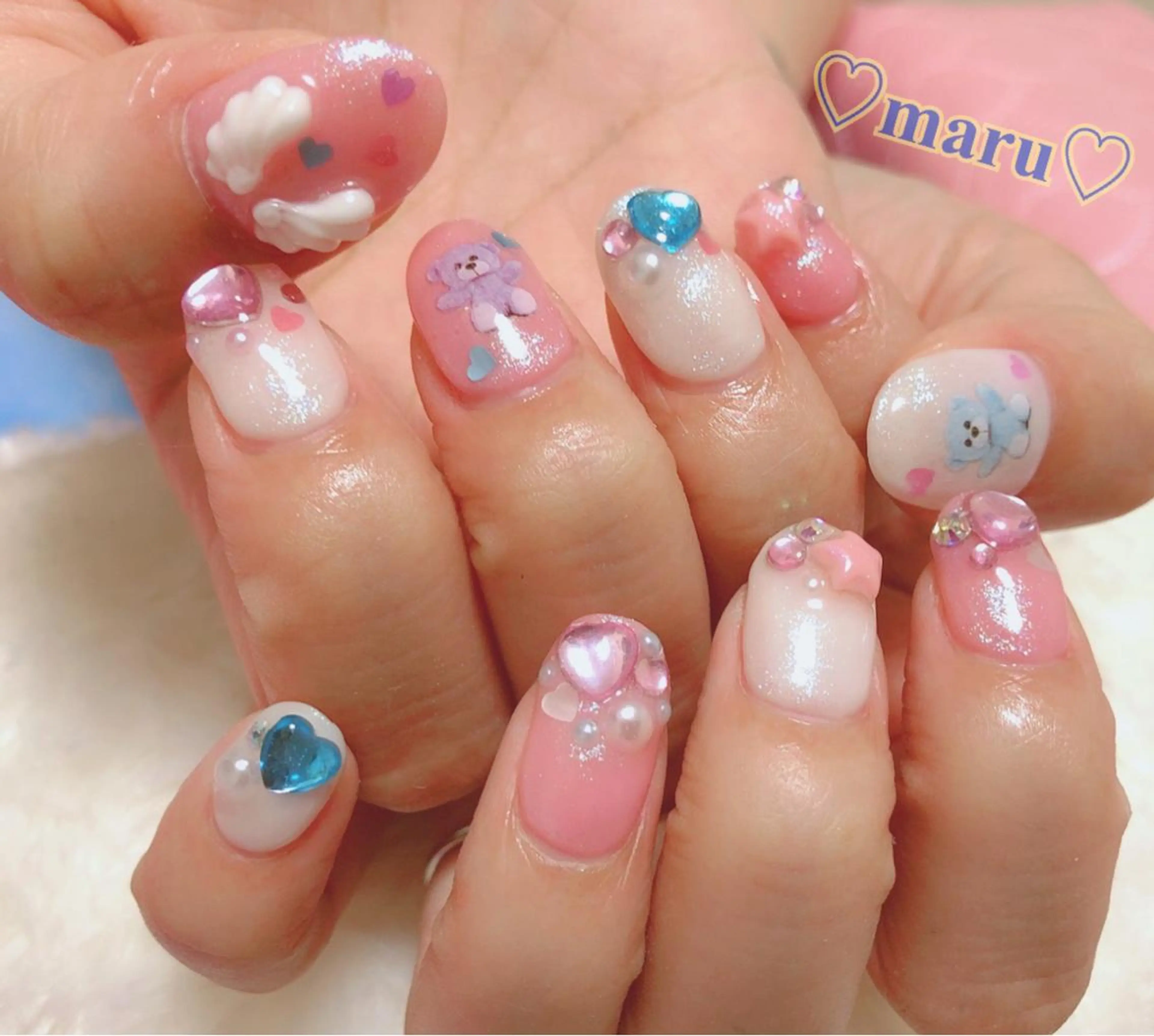 ネイル ハンドネイル フットネイル まるみ ♡のネイルデザイン