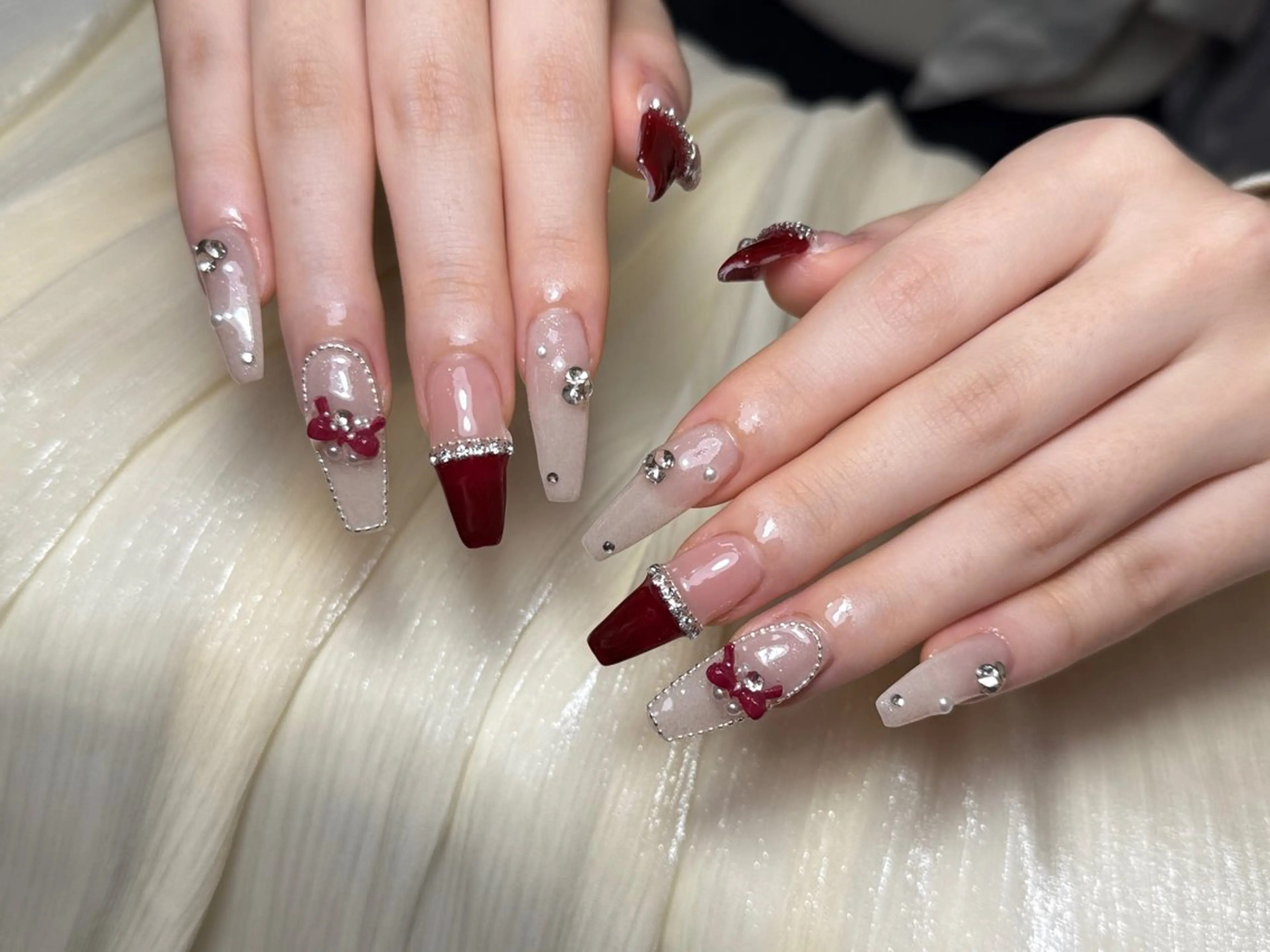 ネイル ハンドネイル ハンドケア DEMAIN- ERIのネイルデザイン