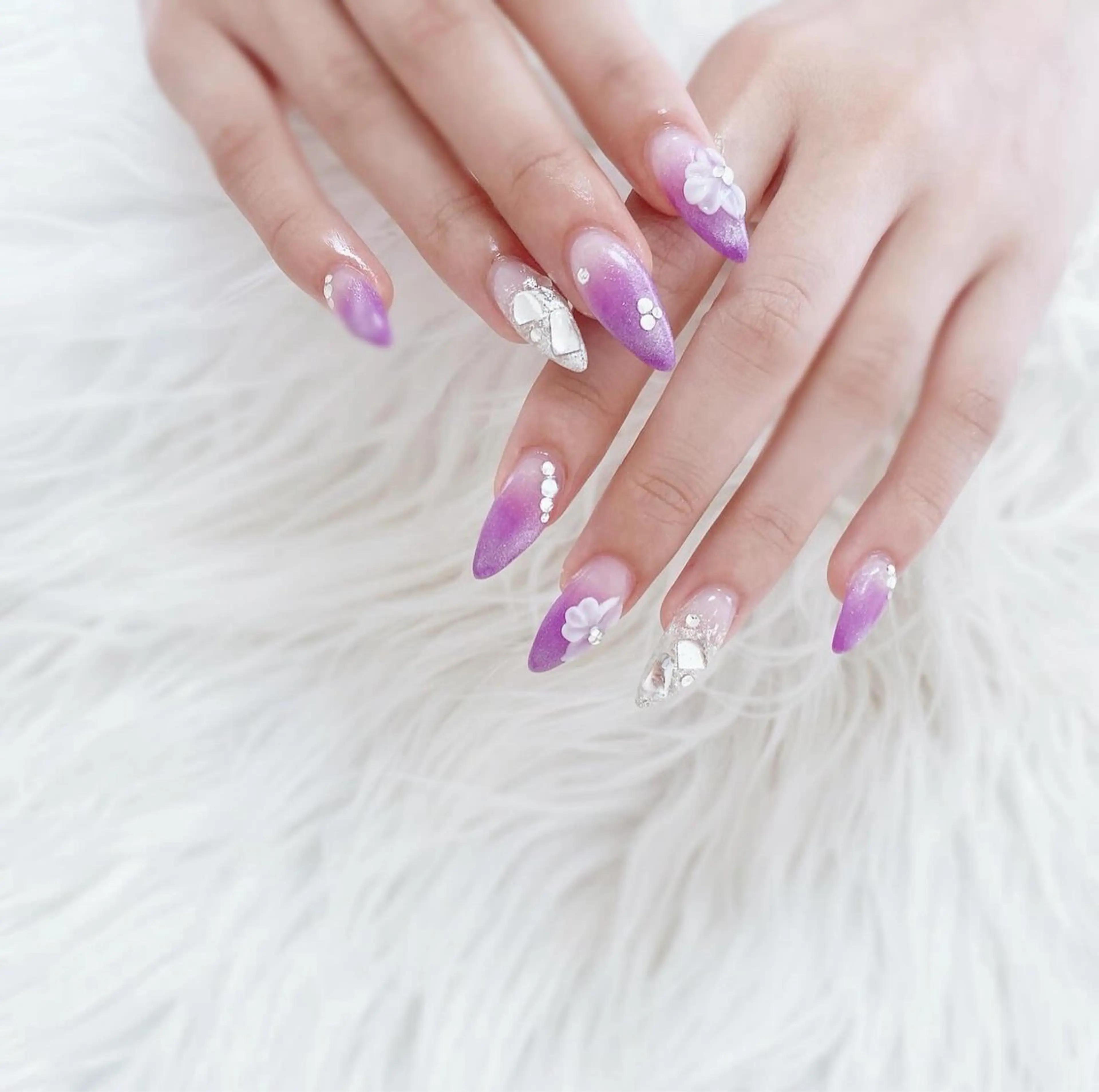 ネイル ESPOIR Ｎのネイルデザイン