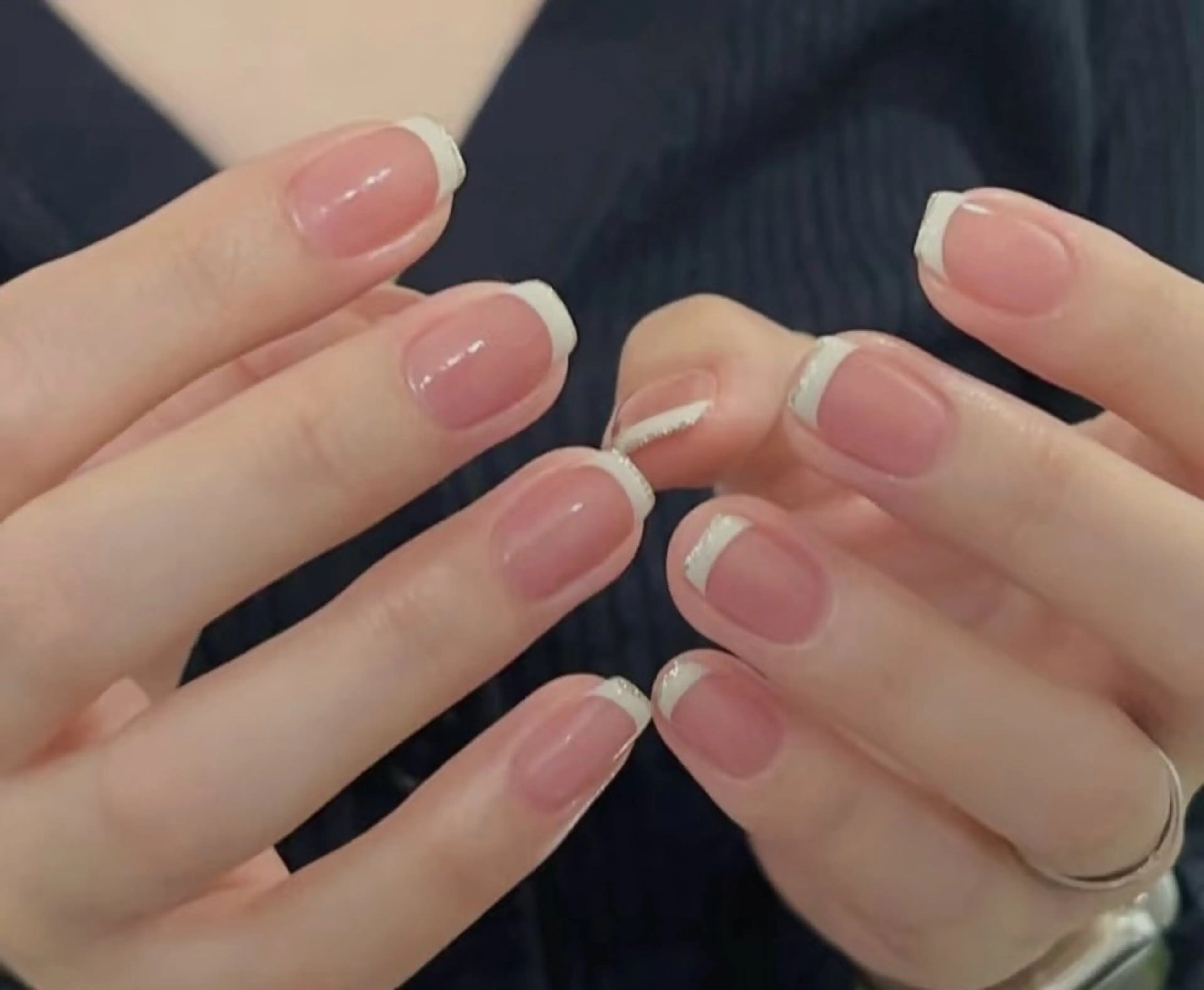 ネイル 高木 維麗絲のネイルデザイン