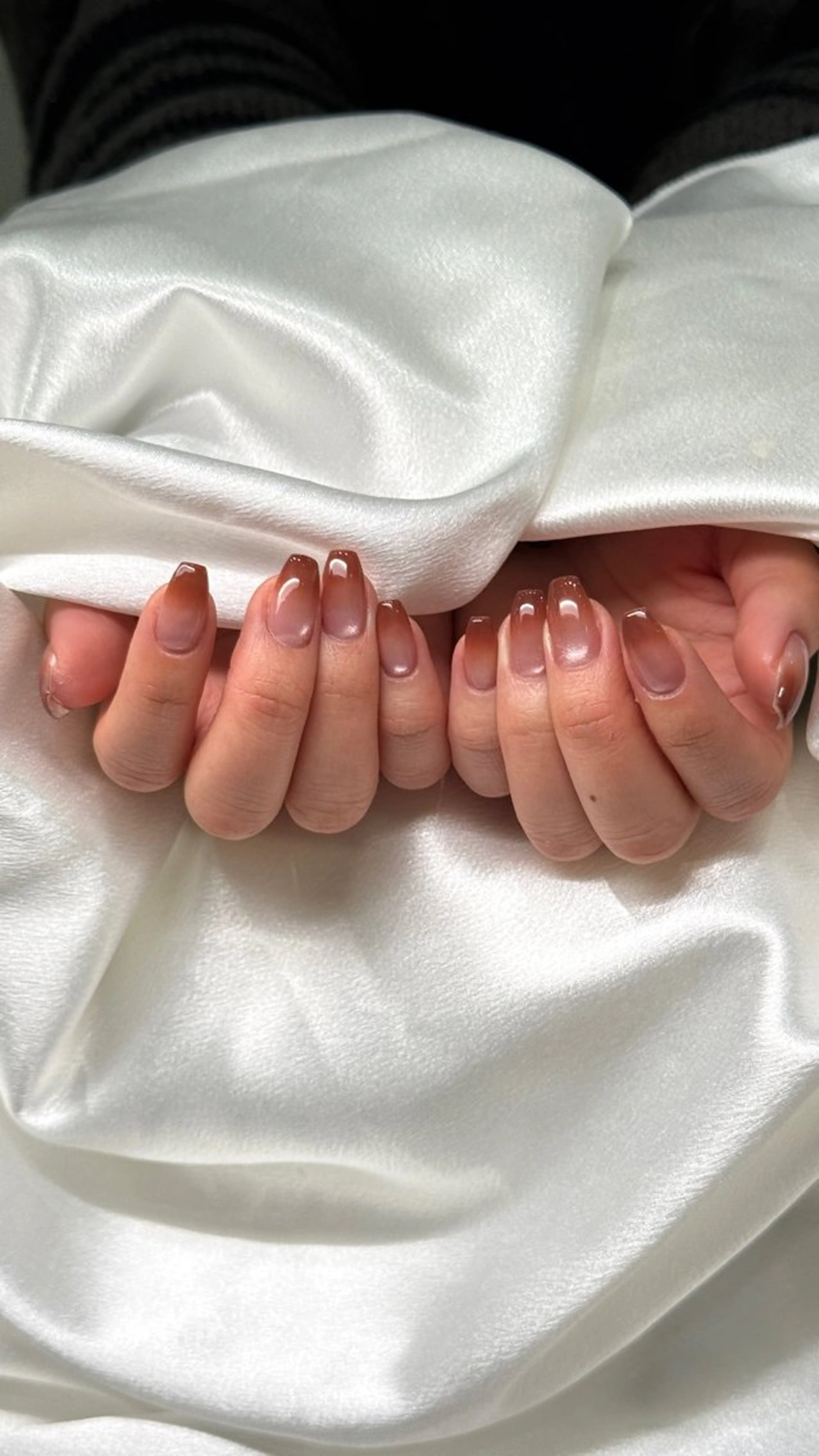 ネイル オーロラネイル ブルー チークネイル フットネイル フレンチネイル HANA.NAILS所属・HANA.NAILS 自宅サロンのネイルデザイン