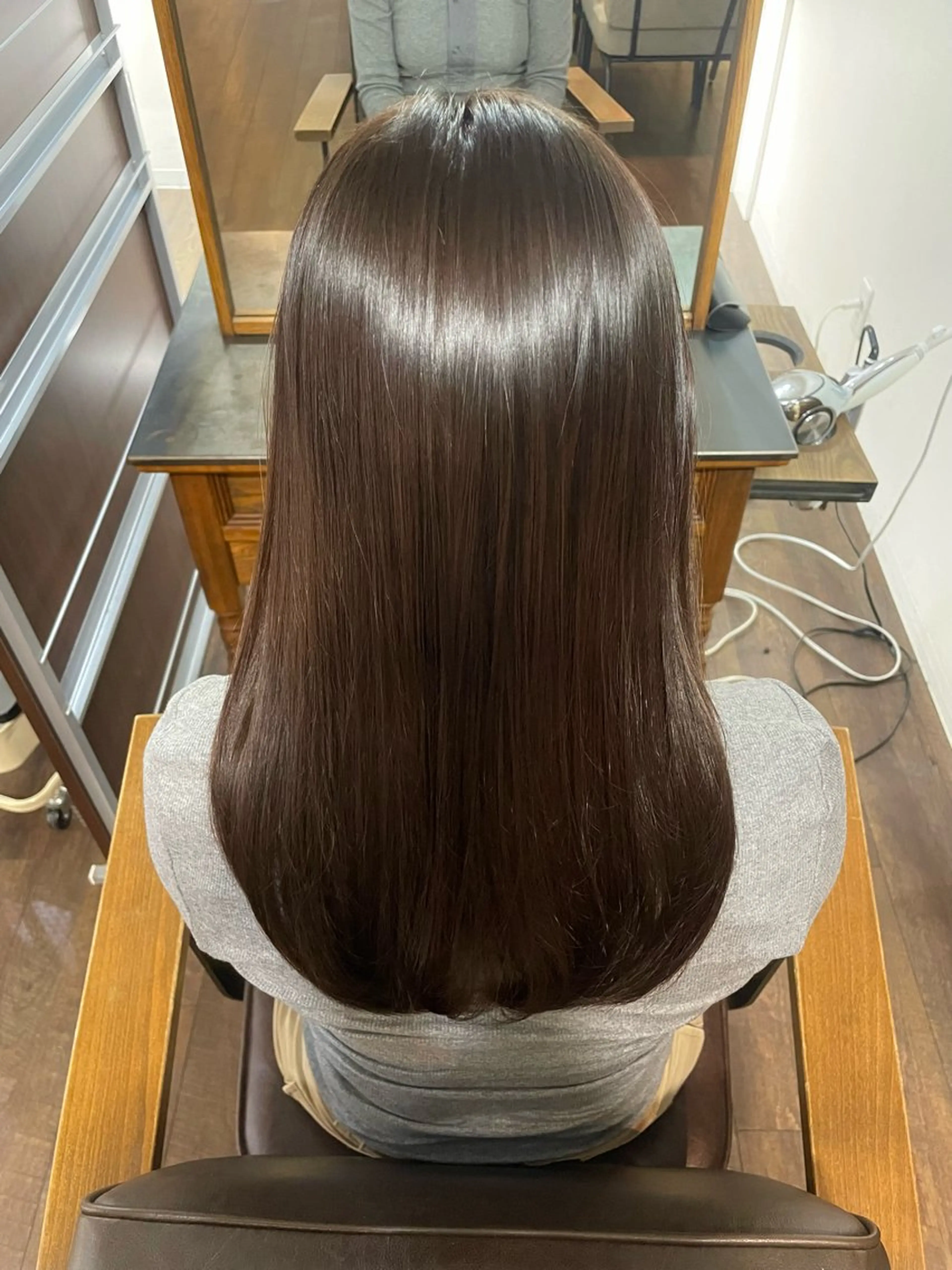 ミディアム 縮毛矯正 🩵内山 結衣🩵のヘアスタイル