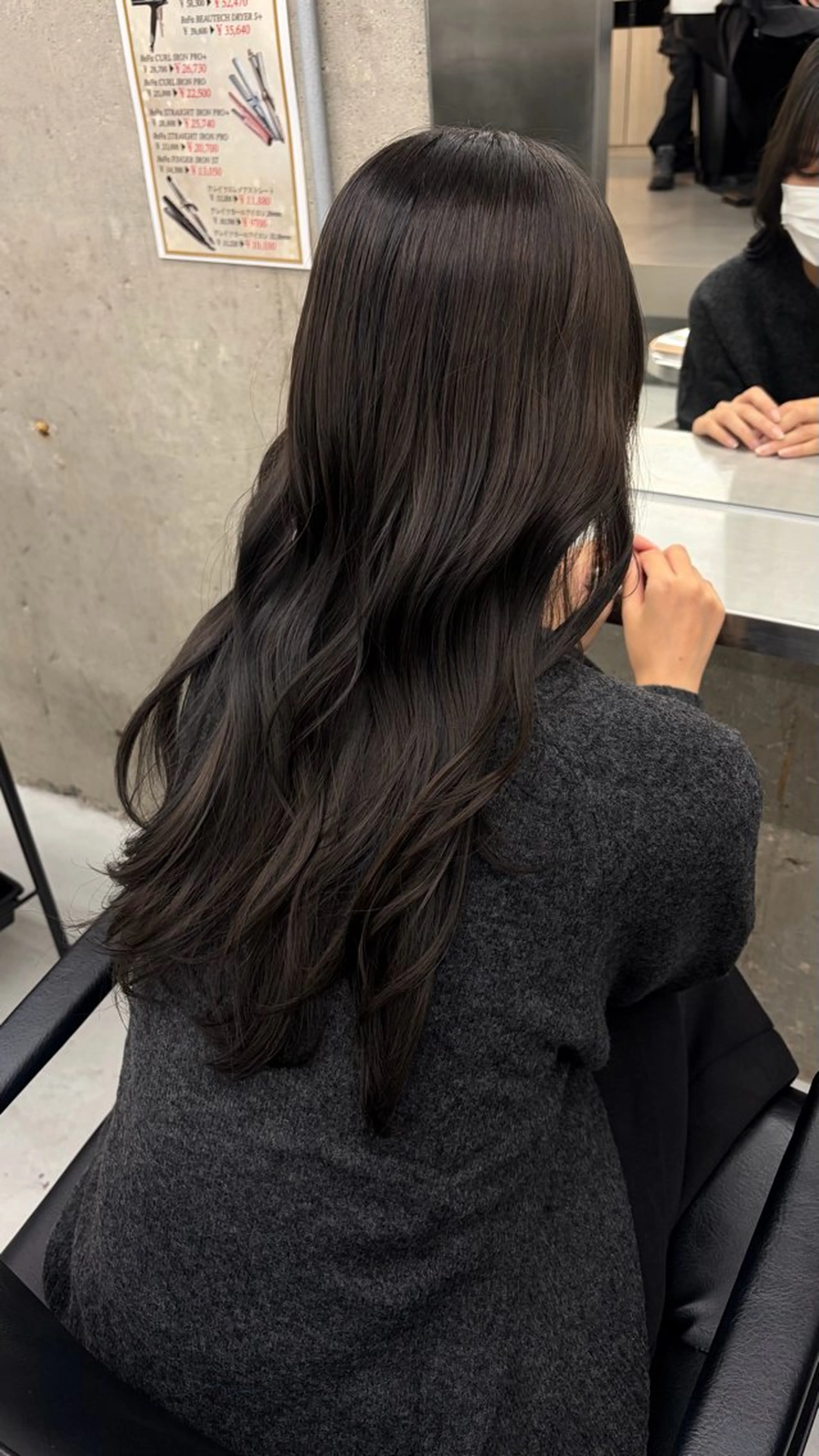 ロング ヘアカラー noe salon所属・田中 絢のヘアスタイル