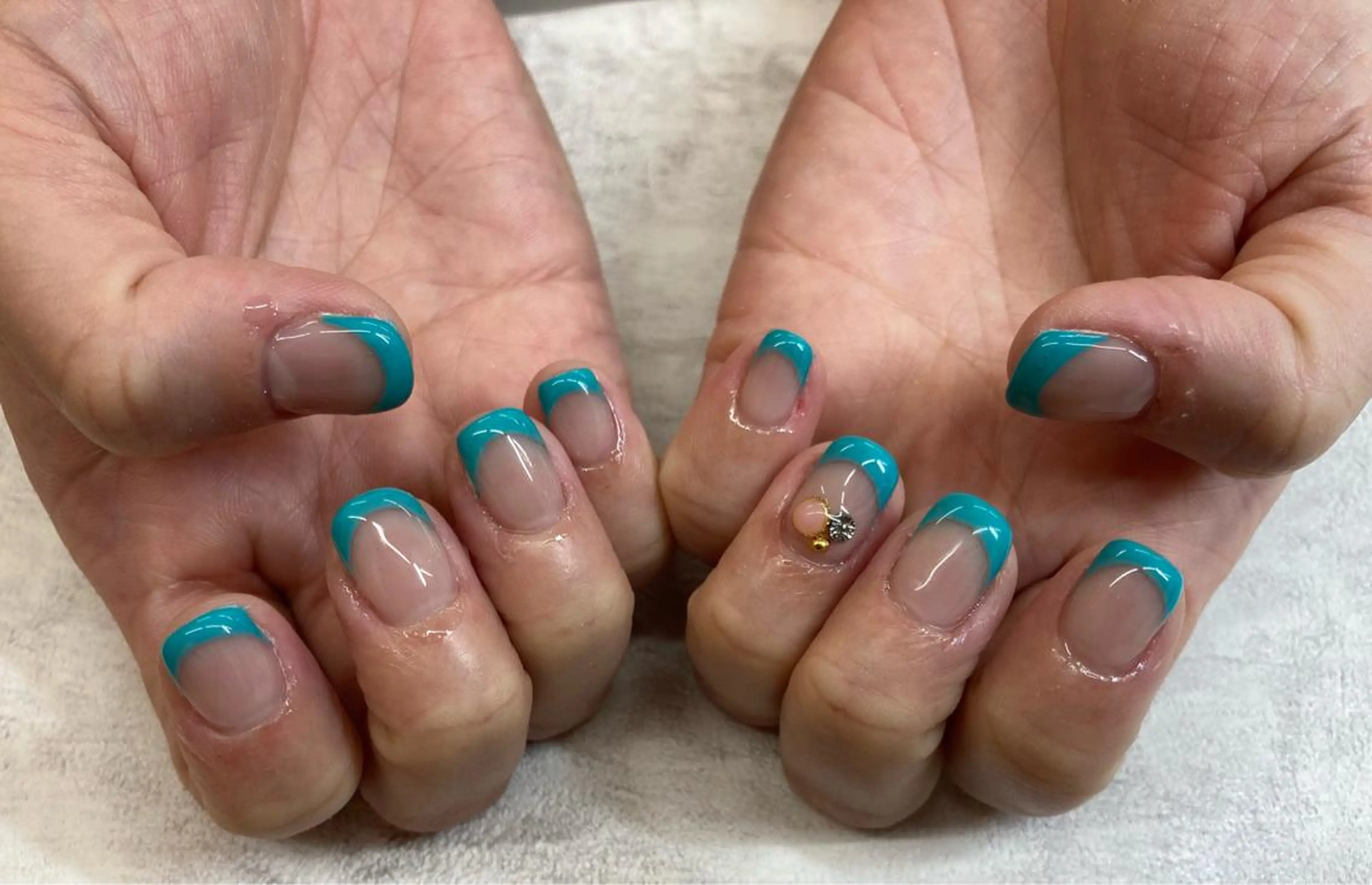 ネイル フレンチネイル Maple所属・Maple saronのネイルデザイン