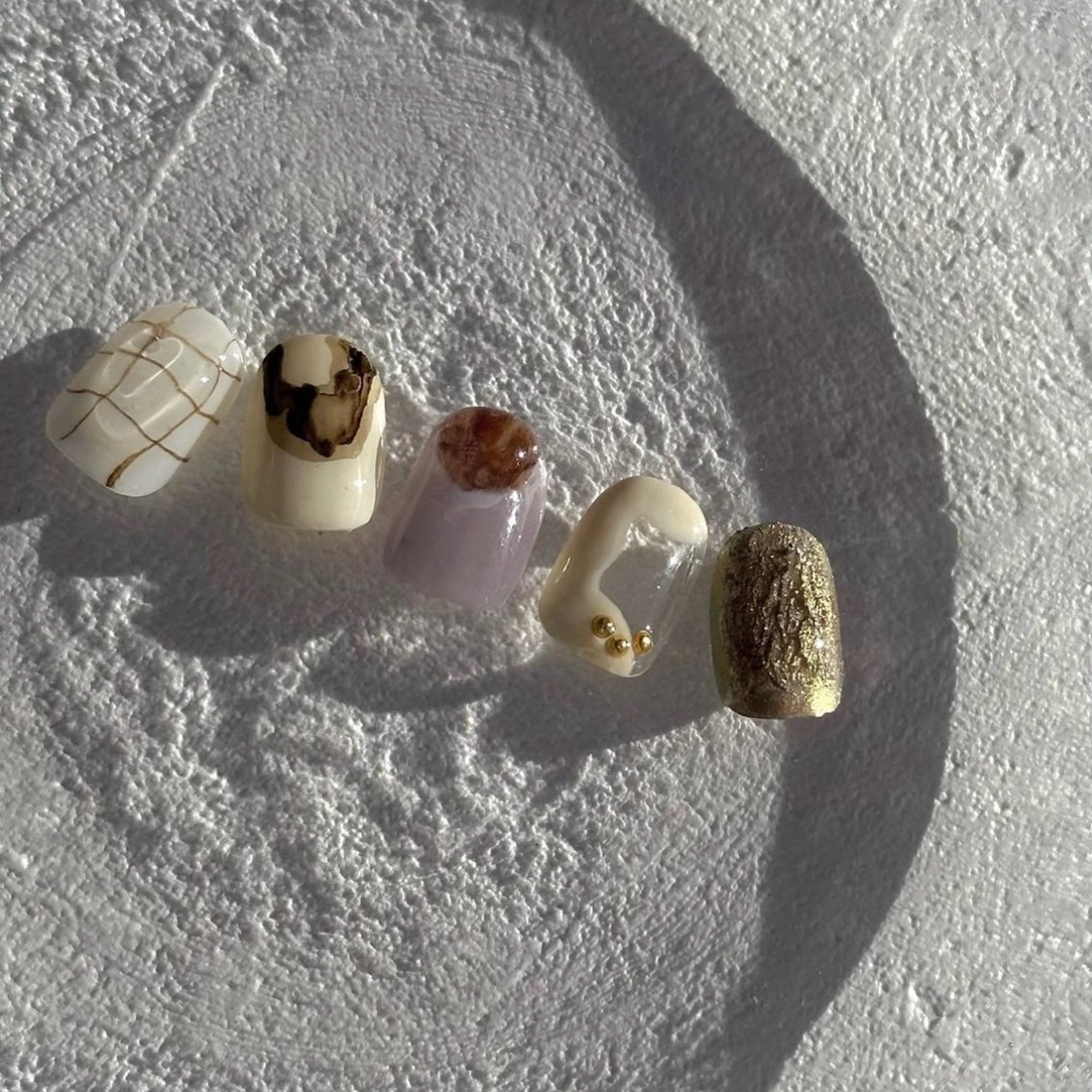 ネイル ISHIZUKA Aのネイルデザイン