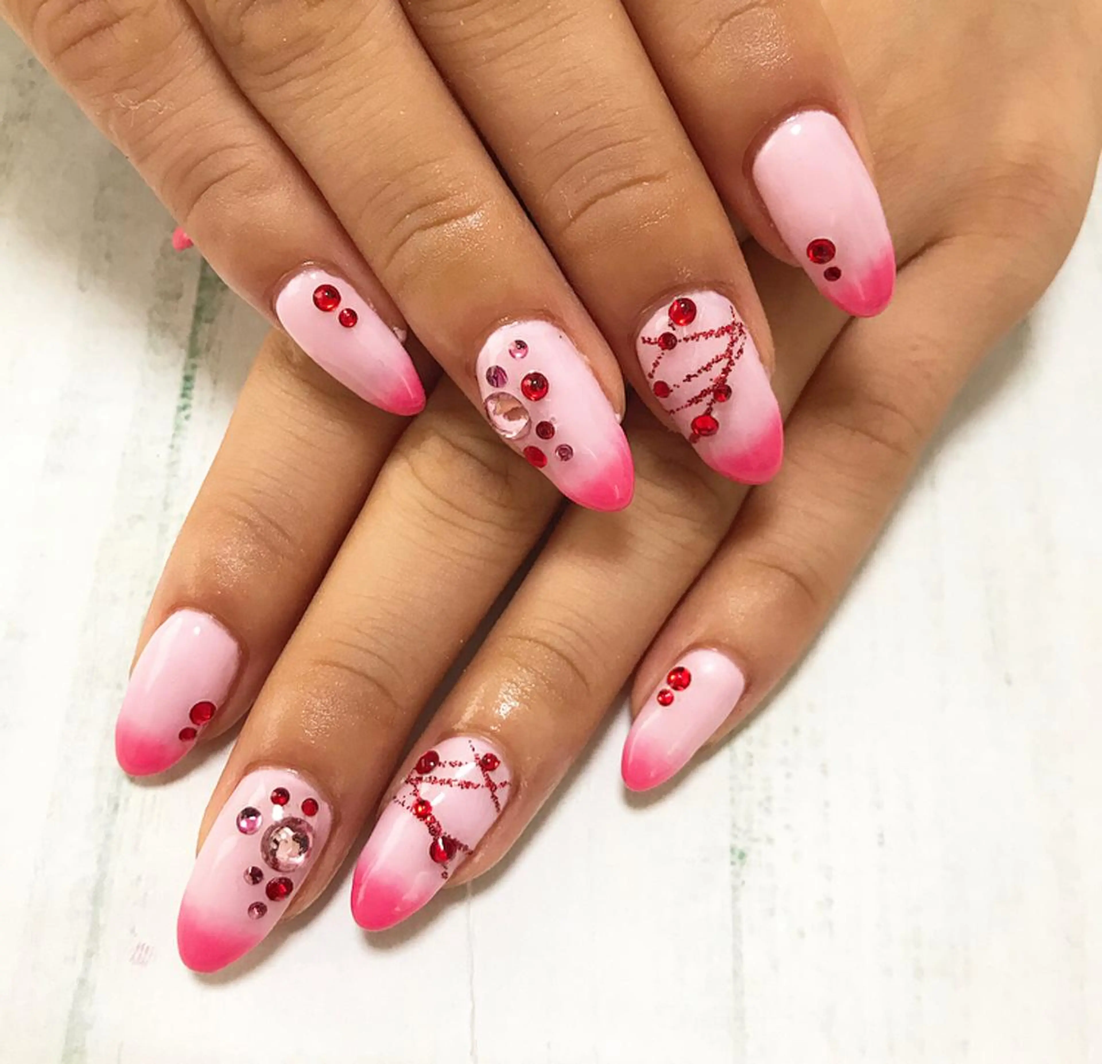 ネイル 石野 広佳のネイルデザイン