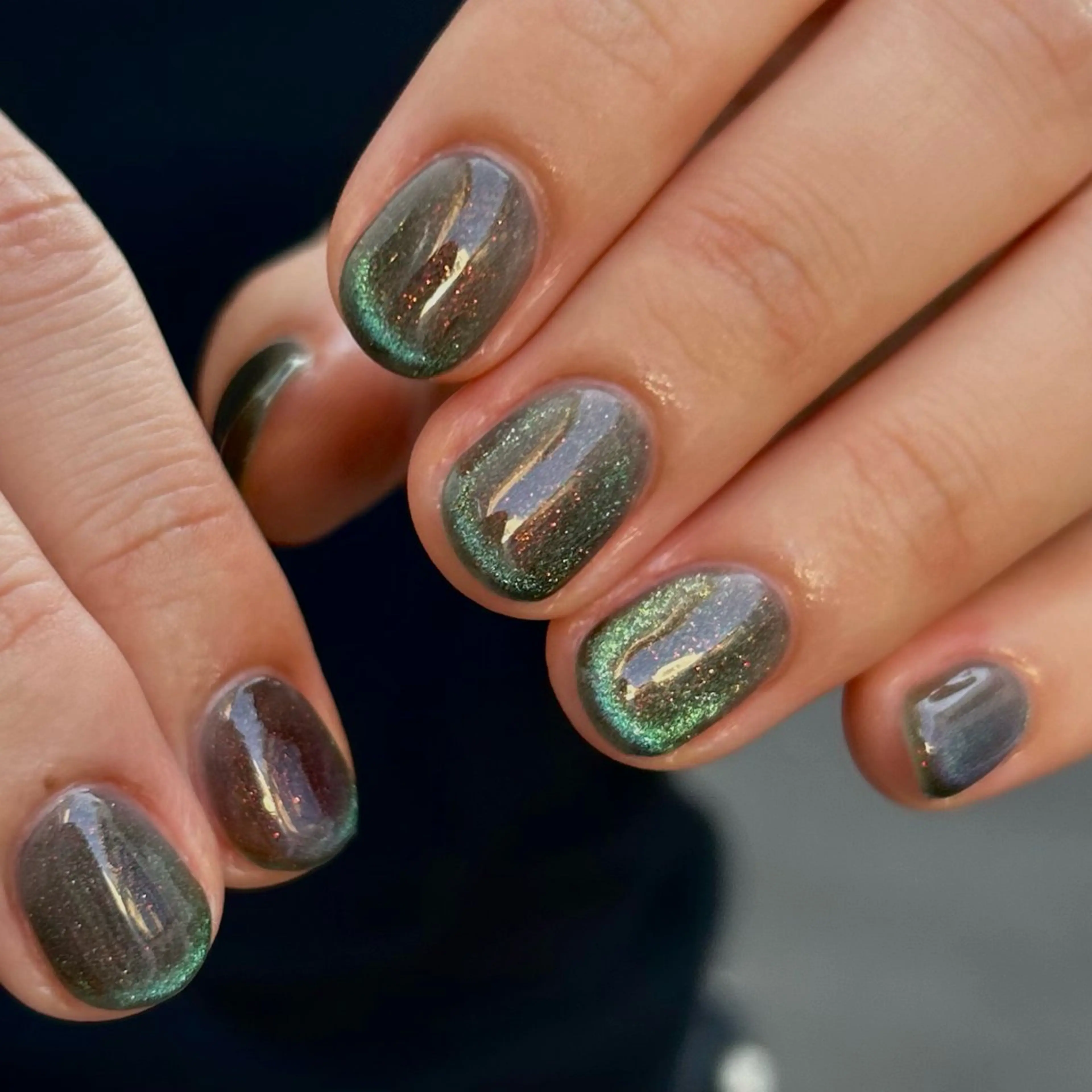 ネイル マグネットネイル Yumi 広尾|恵比寿ネイルのネイルデザイン