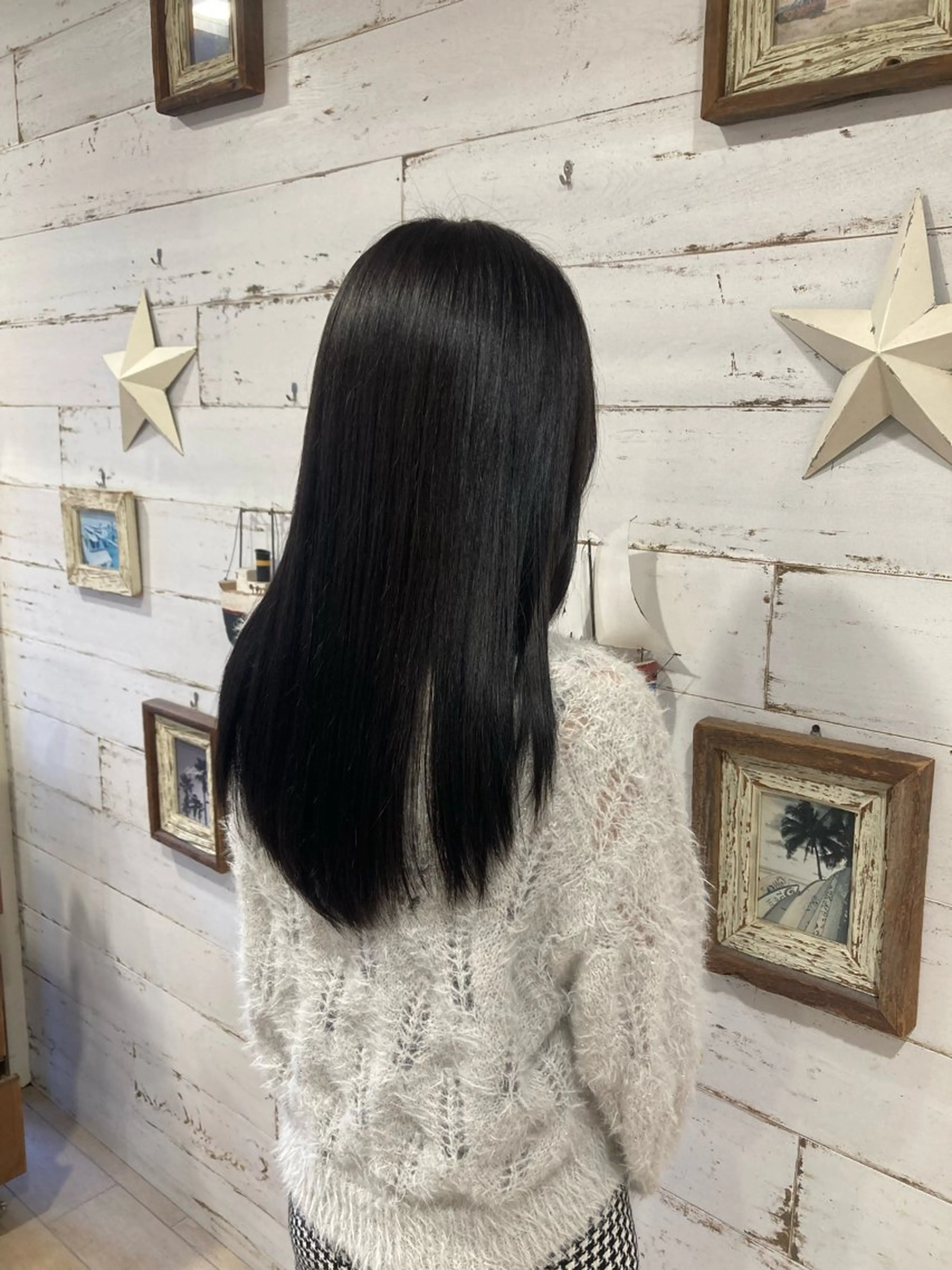 カラー 辰巳 遥萌のヘアスタイル