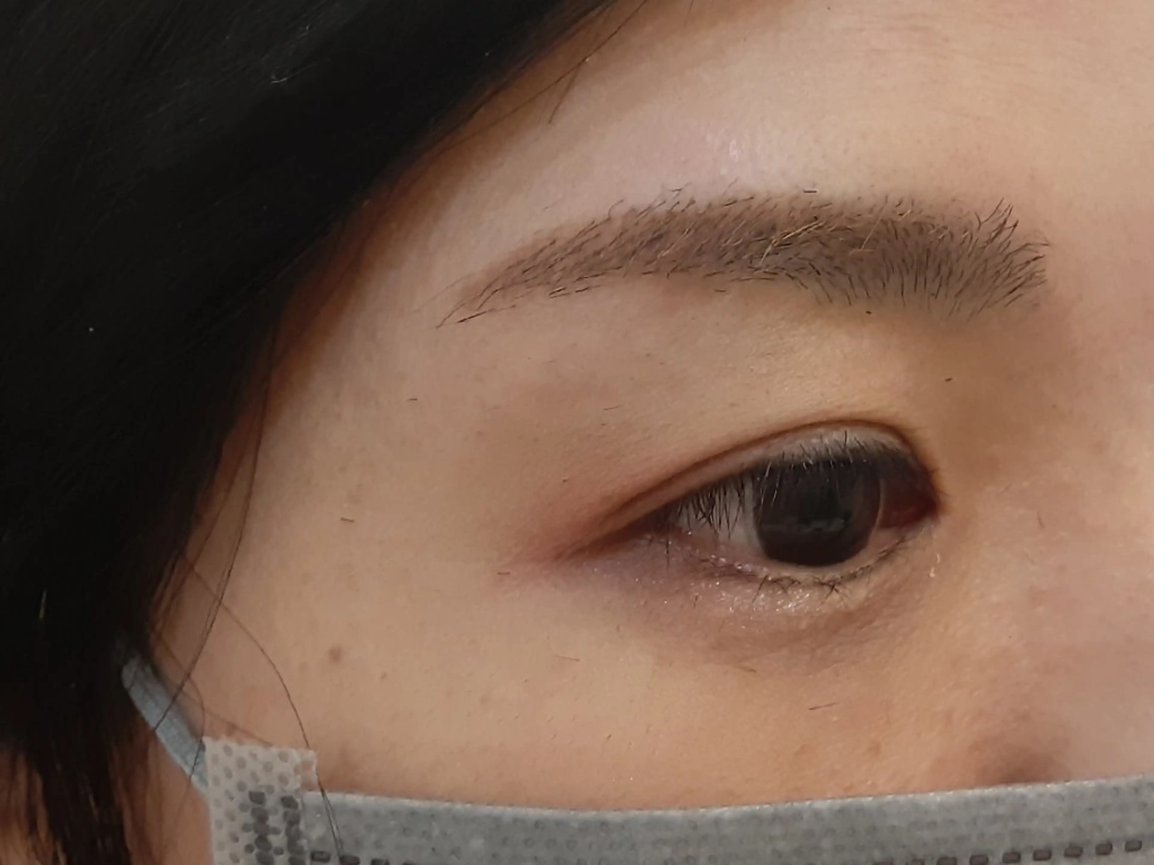 オリジナルデザインによるアイブロウワックス脱毛の写真