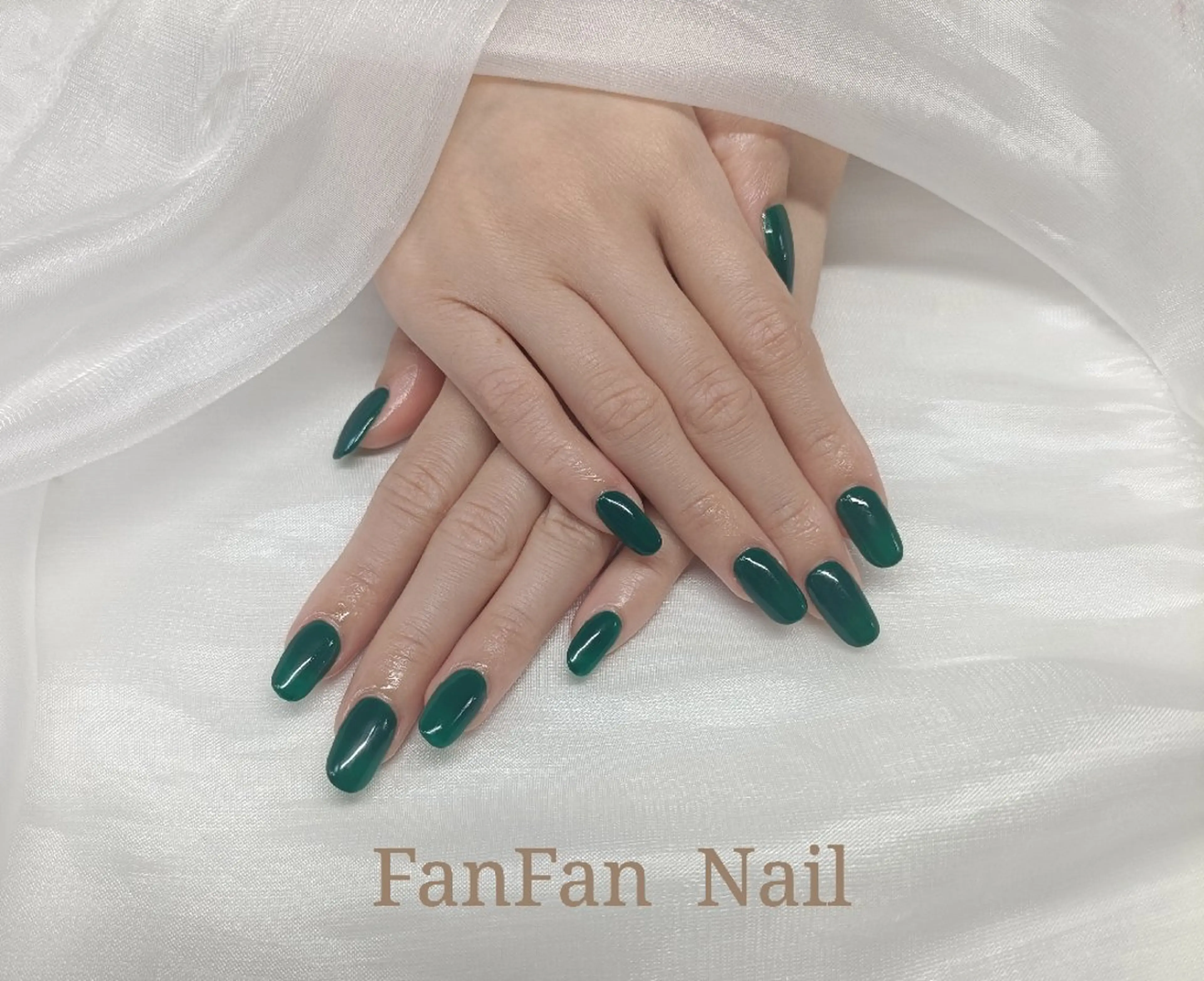 ネイル 長さ出し ワンカラーネイル ネイルチップ RUE FANFANNAILのネイルデザイン