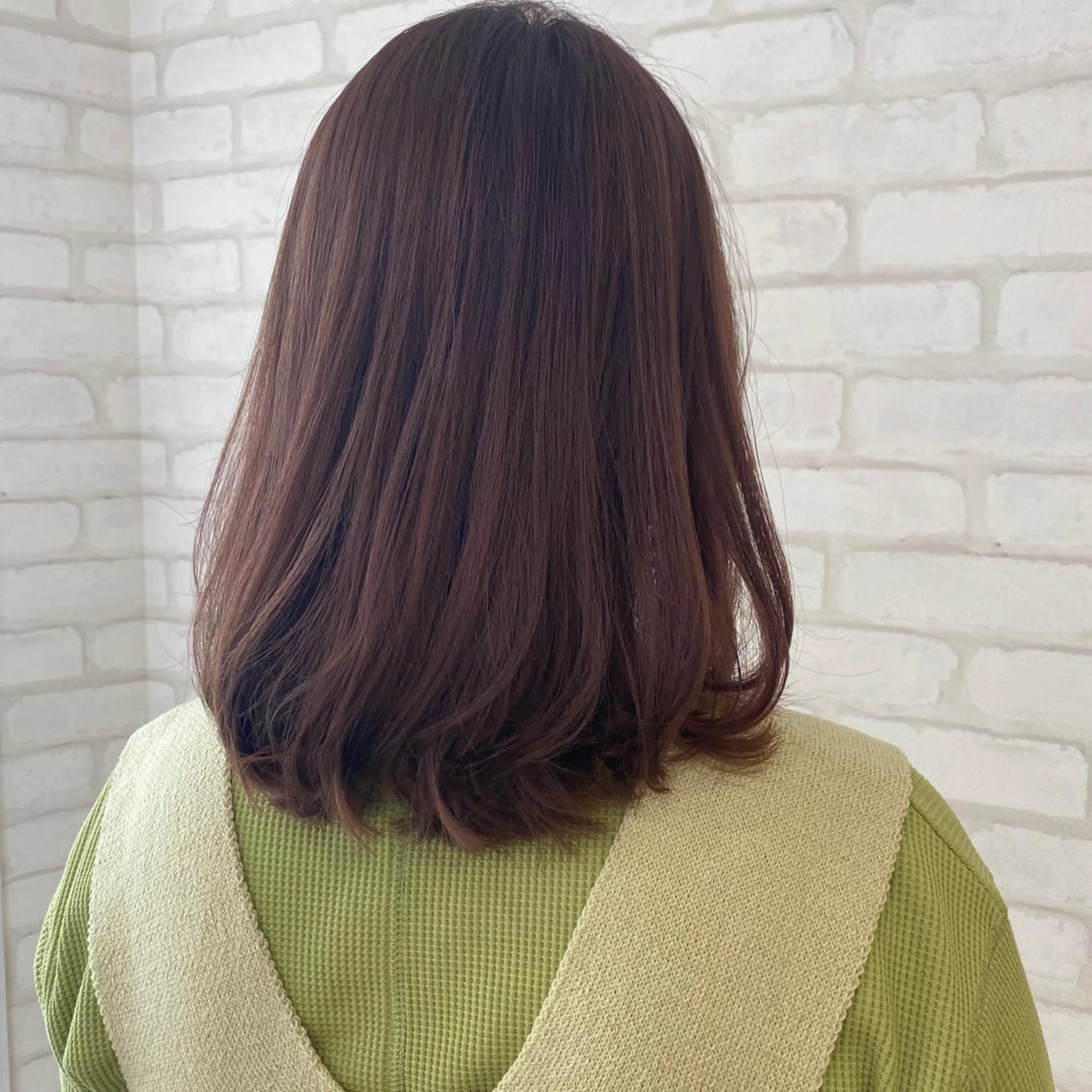 ミディアム カラー abilita AZUSAのヘアスタイル