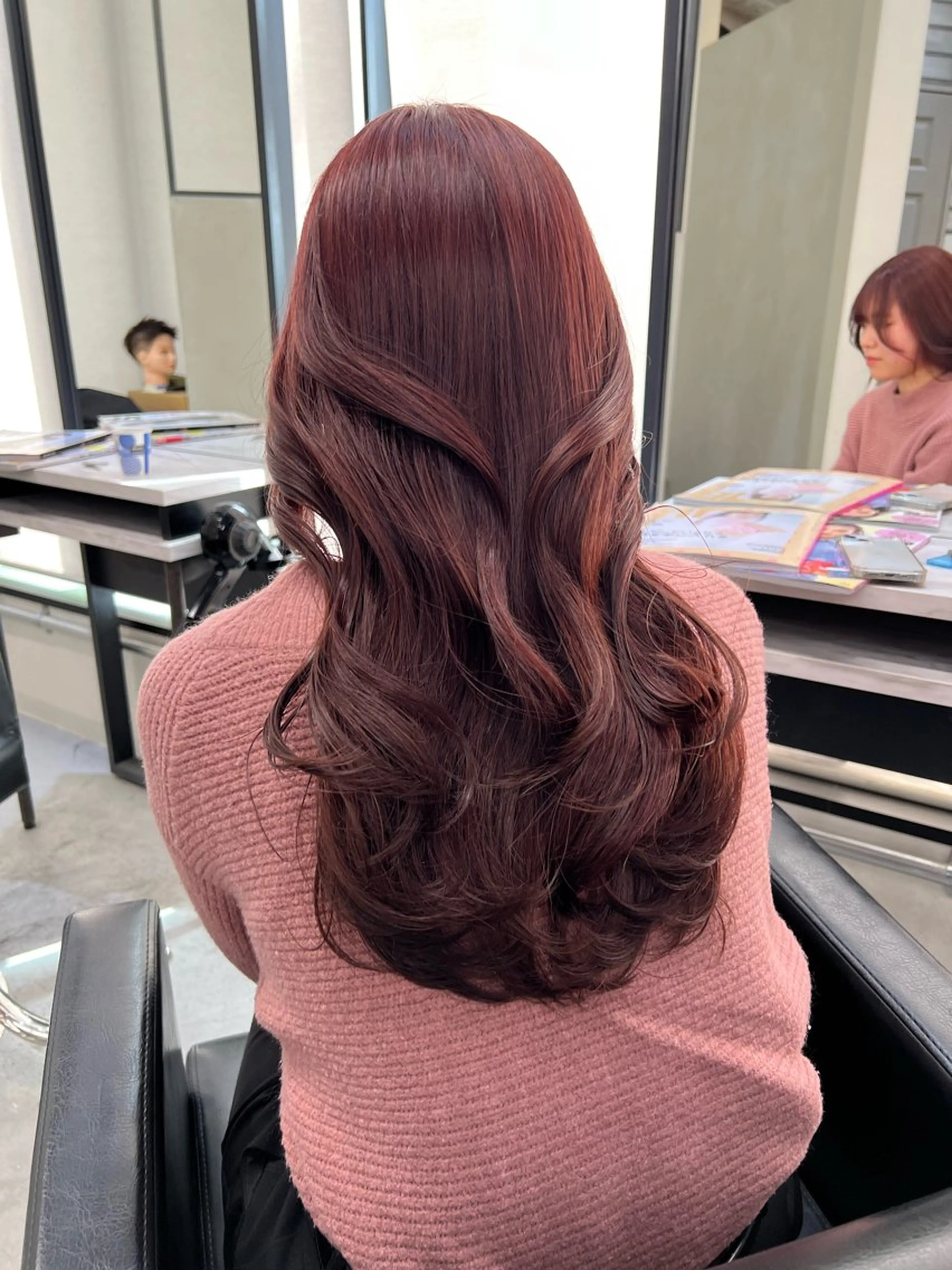 セミロング カラー 韓国ヘア🇰🇷 YUKINAのヘアスタイル