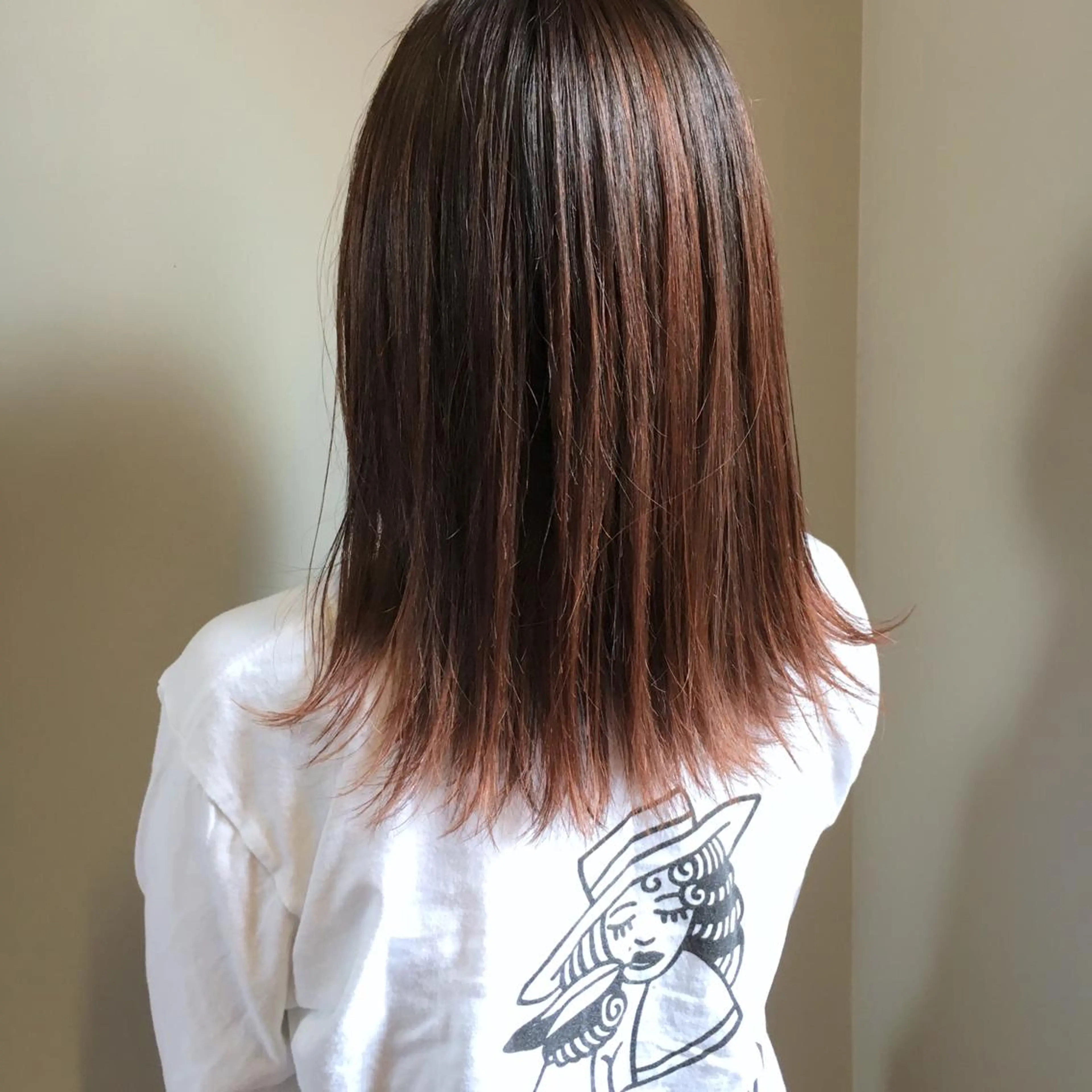 セミロング カラー アディクシーカラー ダブルカラー 上川 美幸のヘアスタイル