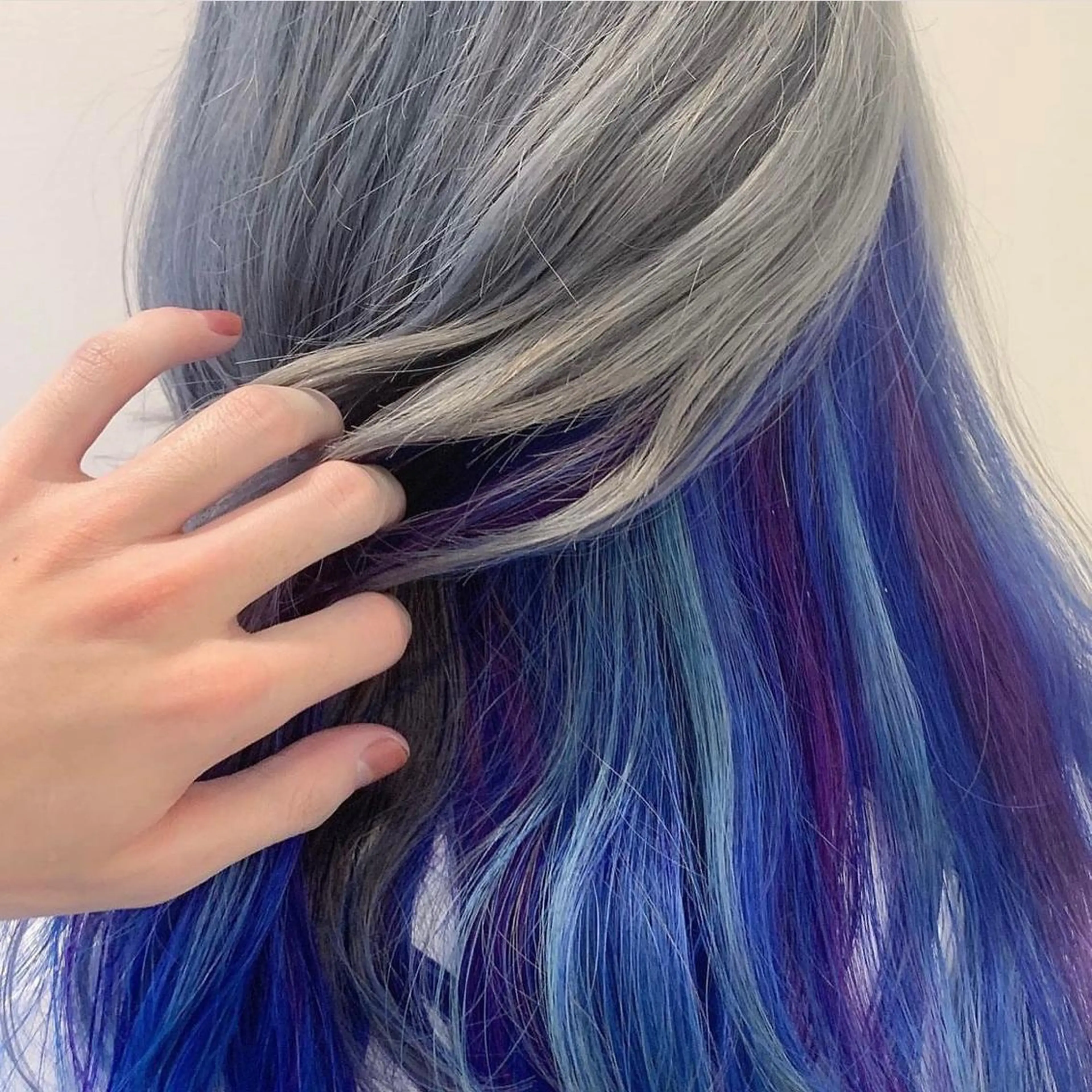 ミディアム カラー ヘアカラー トリートメント ハイトーン/ウルフ /小澤凌祐🦕のヘアスタイル