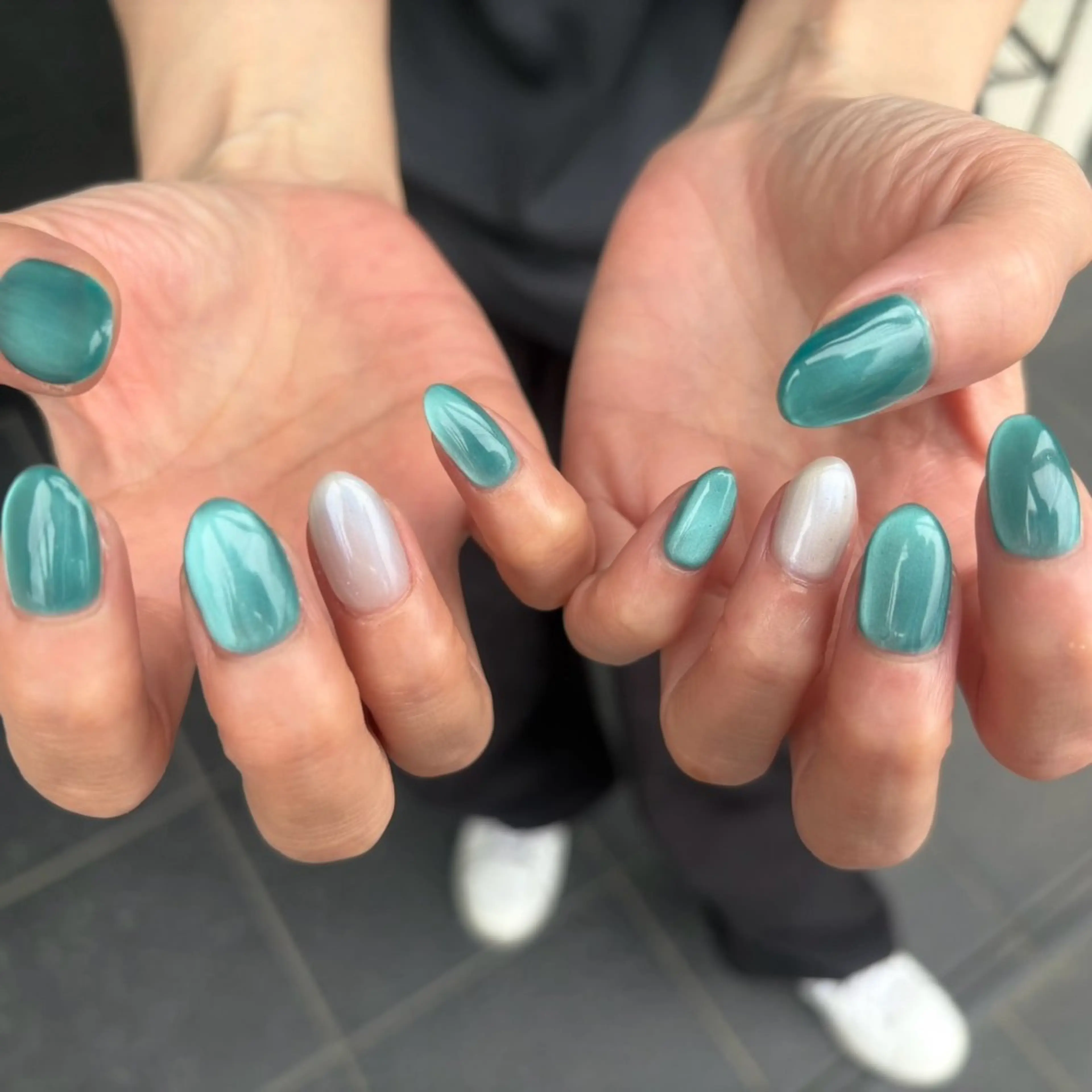 ネイル Cuaura所属・松下 彩菜のネイルデザイン