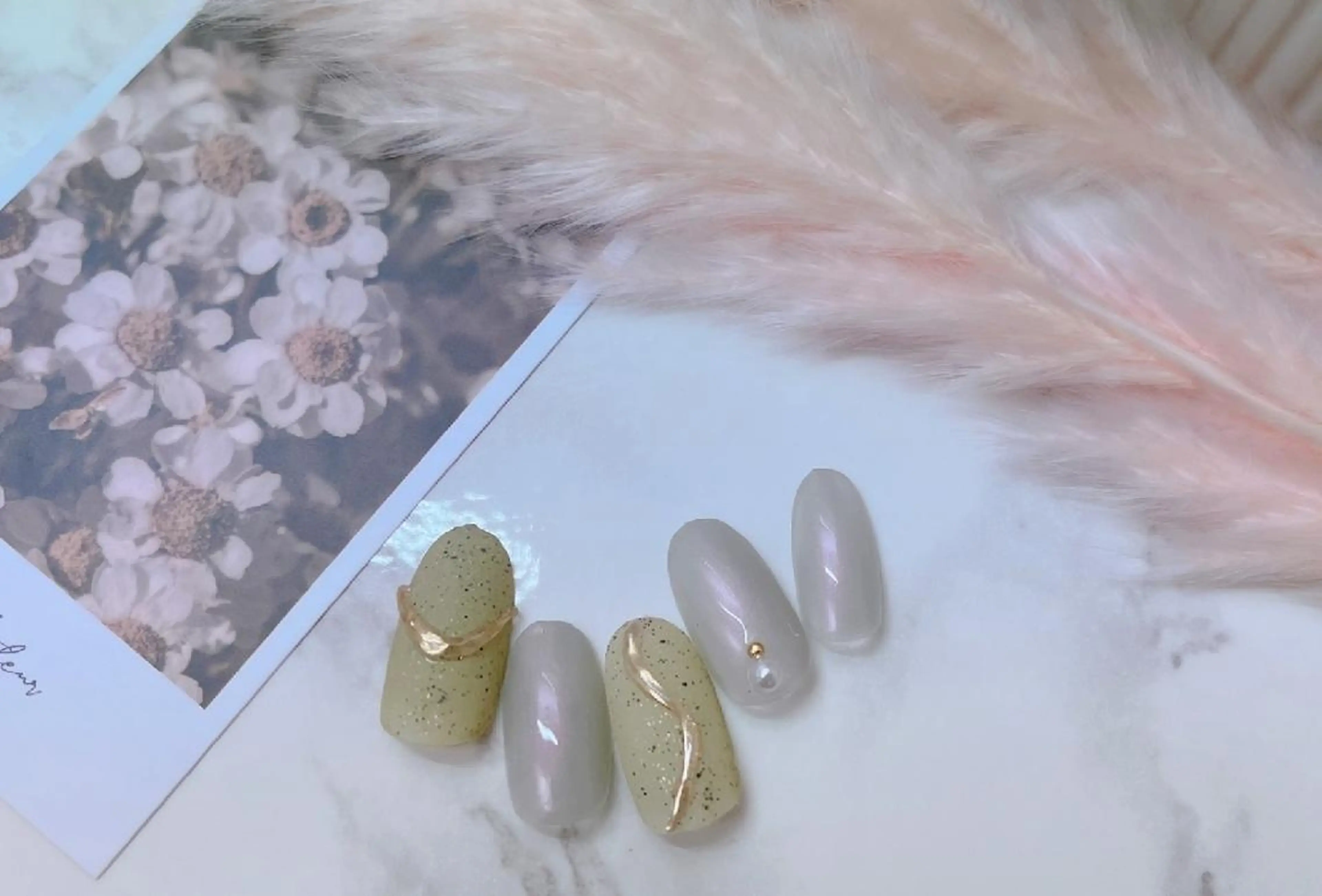 ネイル ハンドネイル CALME ♡のネイルデザイン